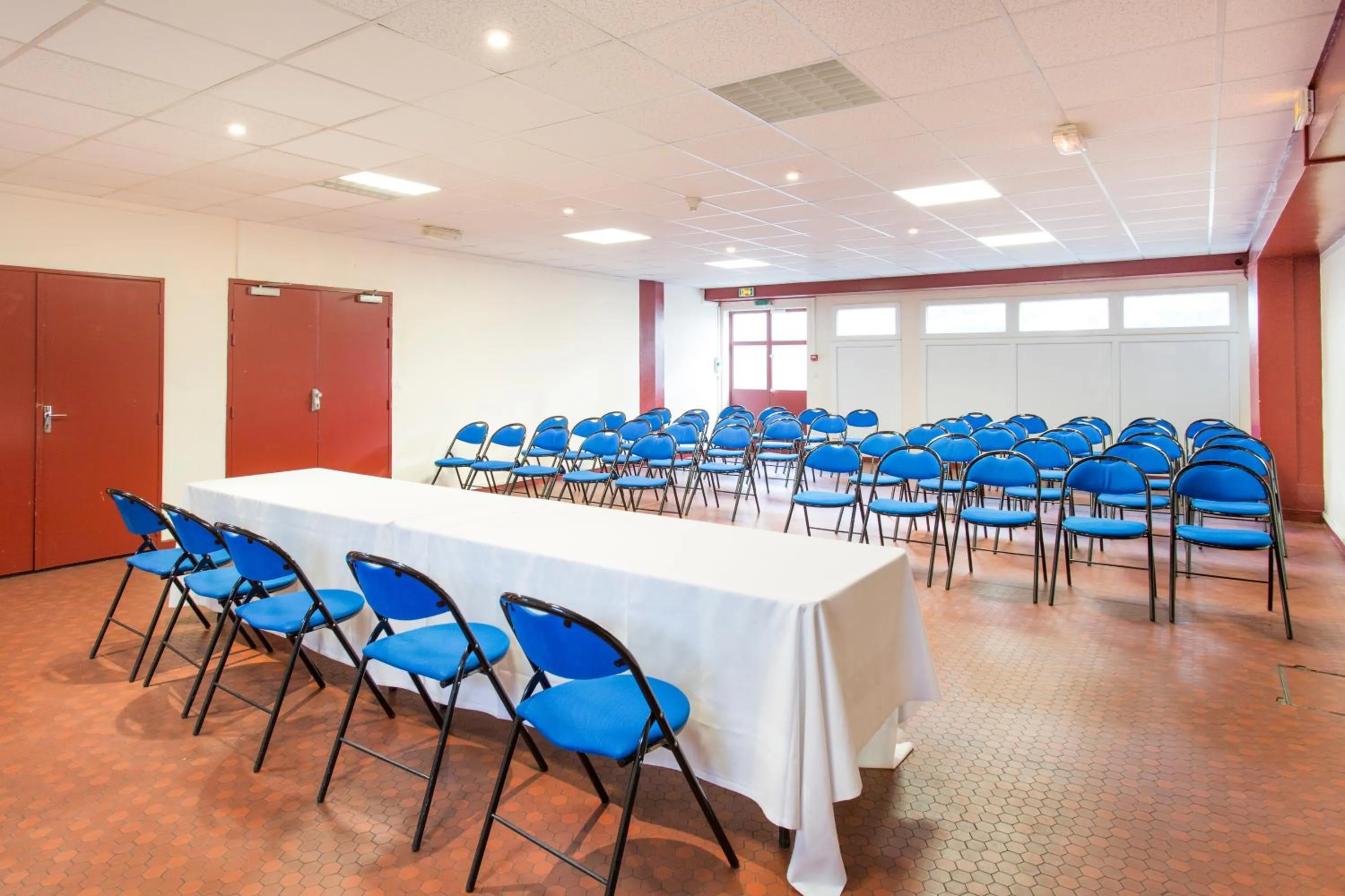 Hôtel Les Gens De Mer Le Havre by Popinns