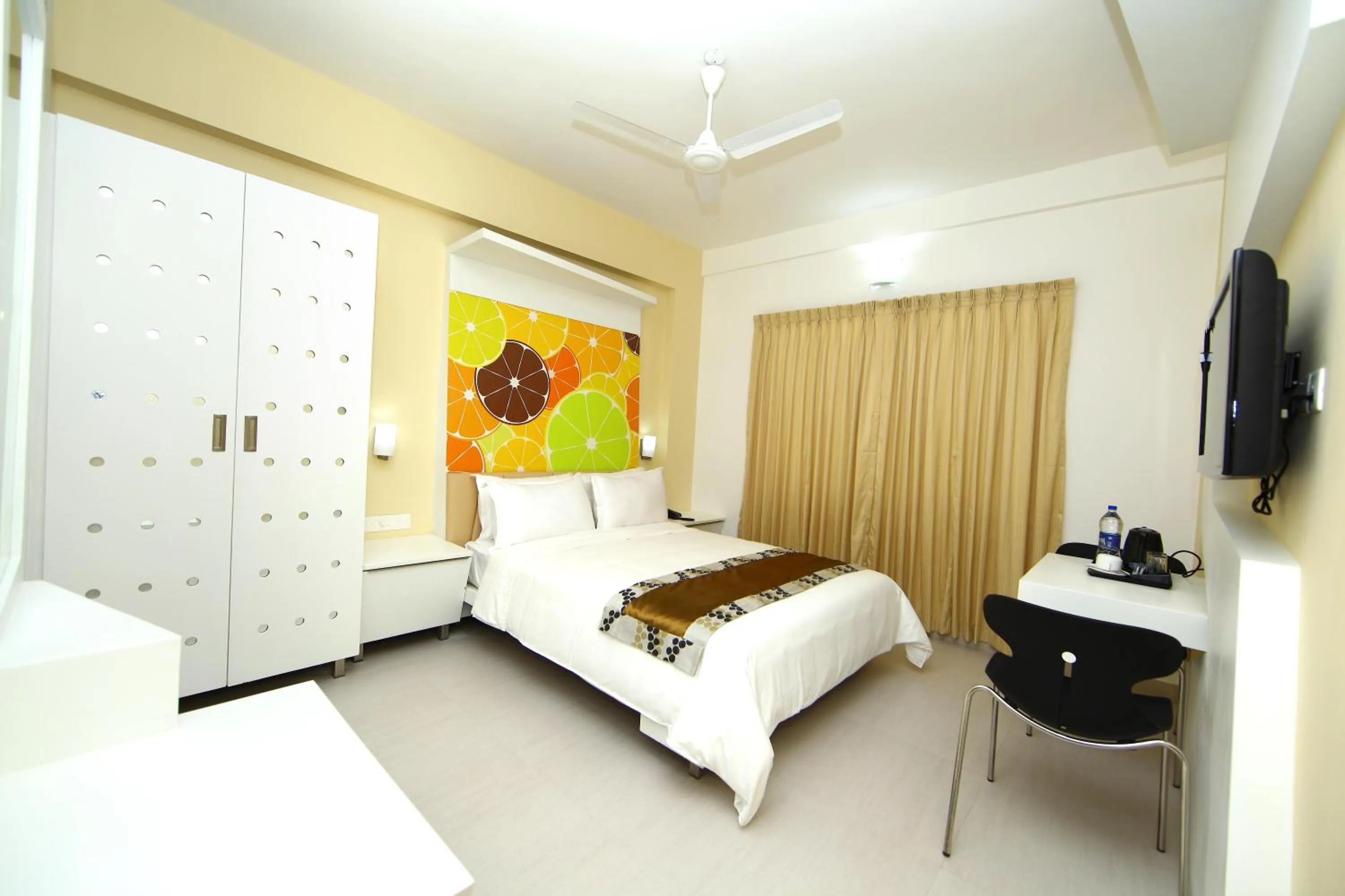 Bed in Millennium Continental