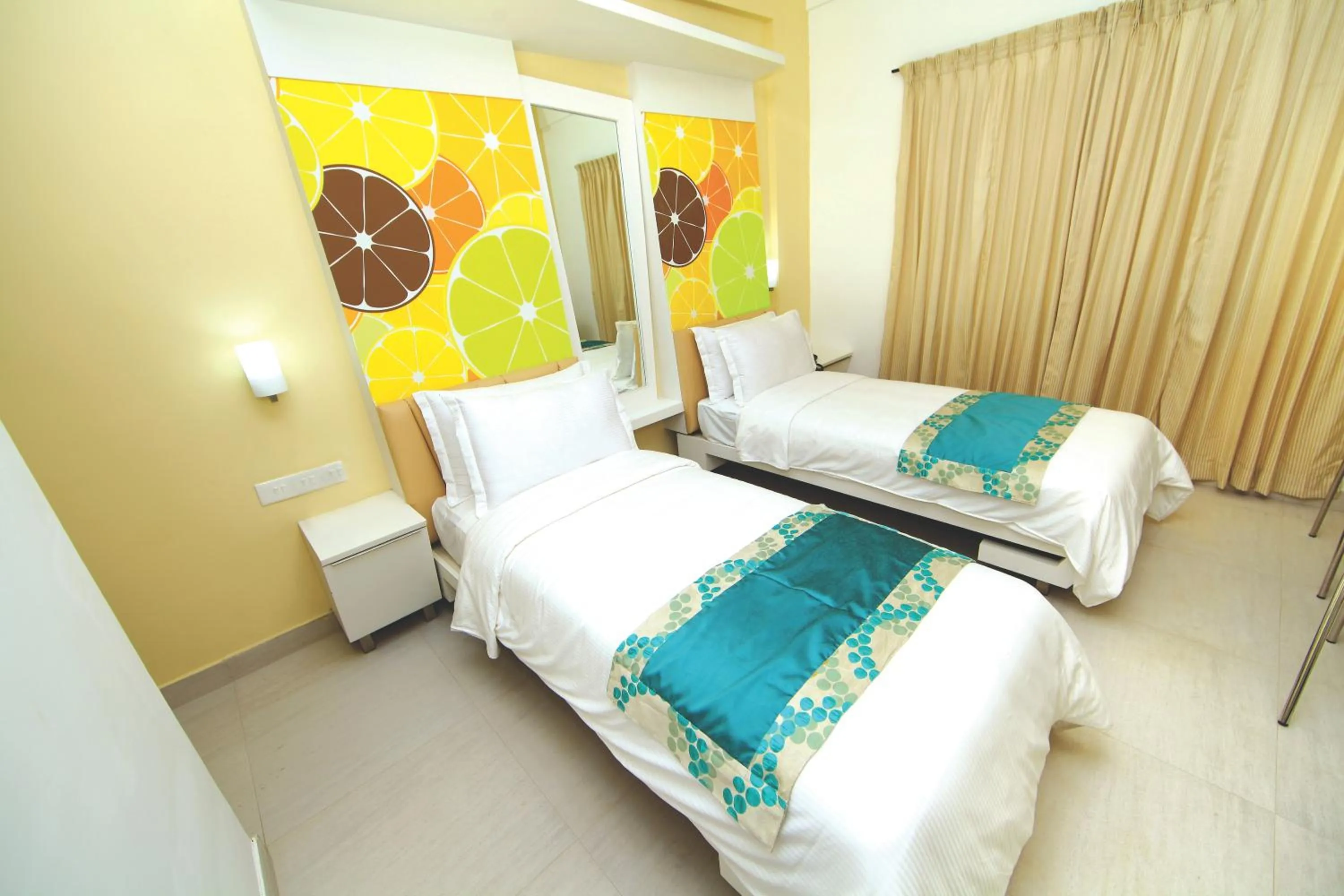 Bedroom, Bed in Millennium Continental