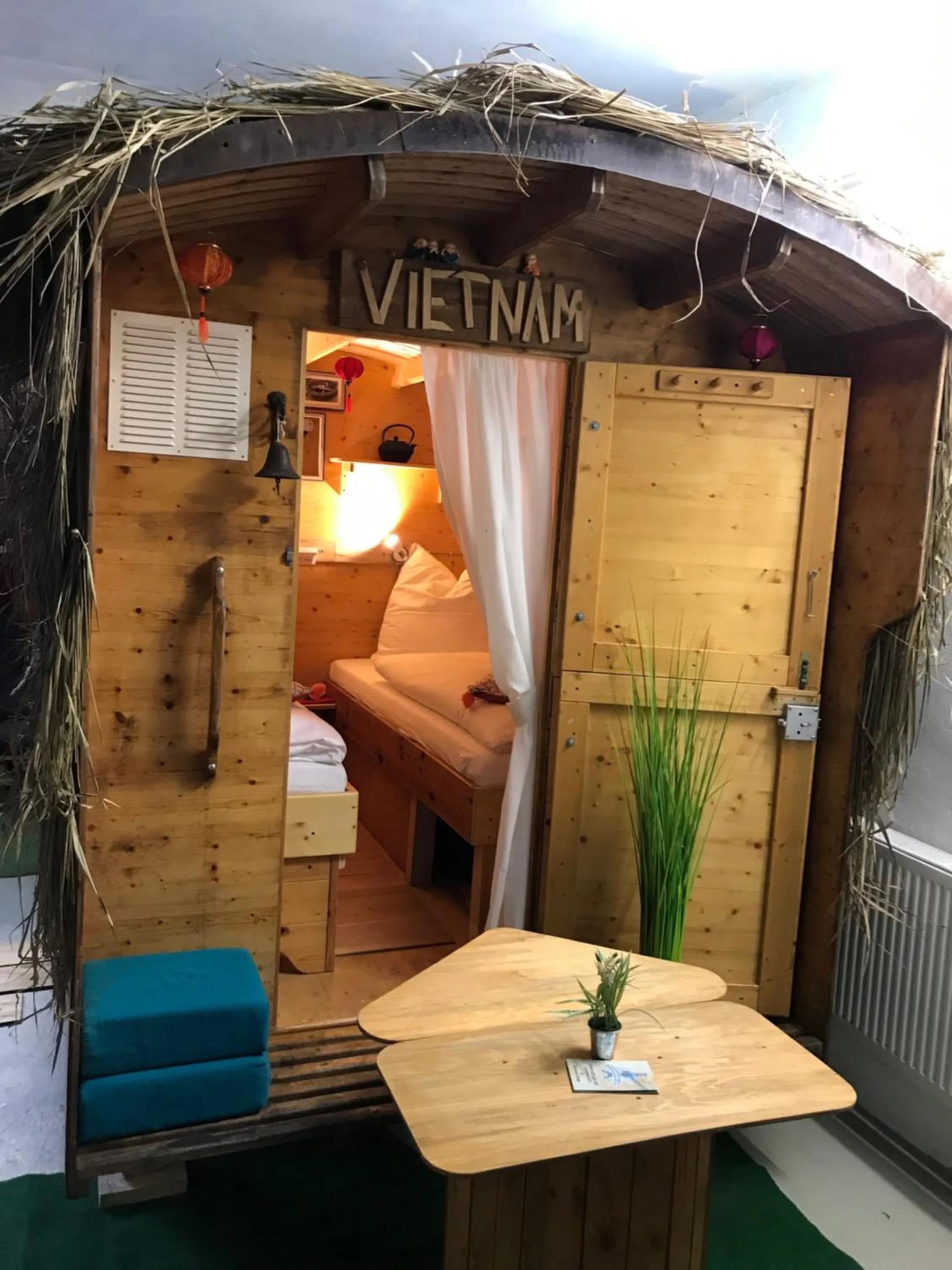 Small Double Room - single occupancy in HafenTraum IndoorCampingHostel
