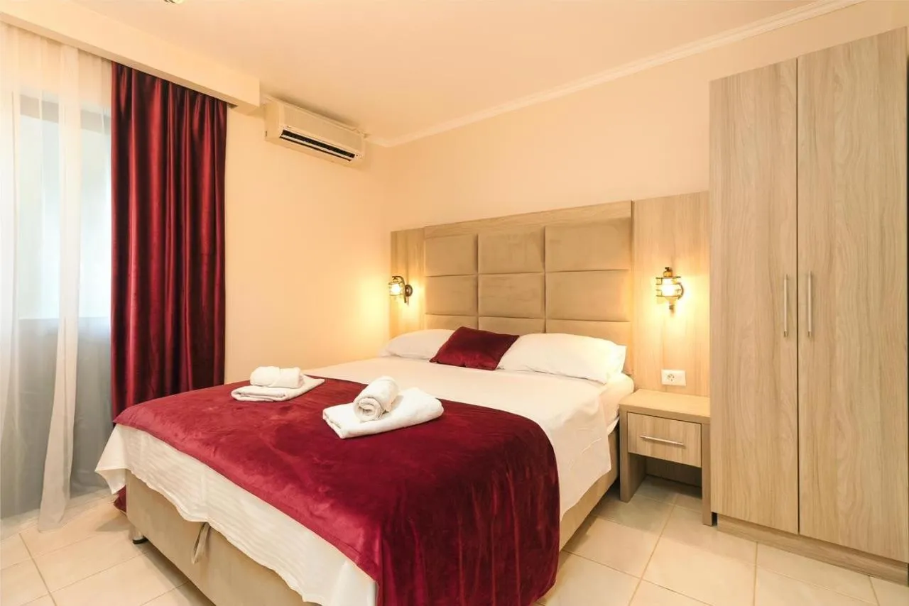 Bed in Apartments Ada Bojana