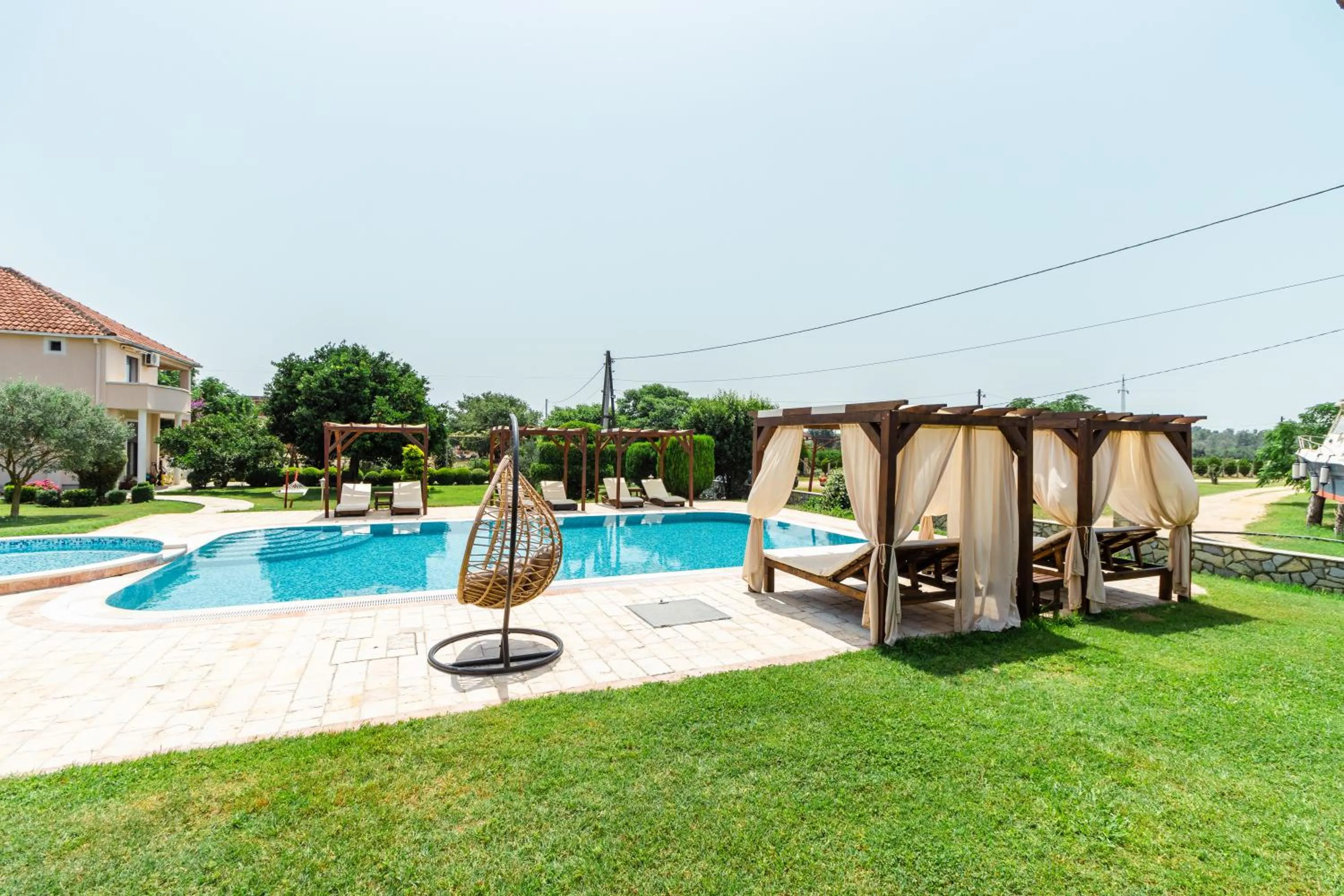 Day in Apartments Ada Bojana