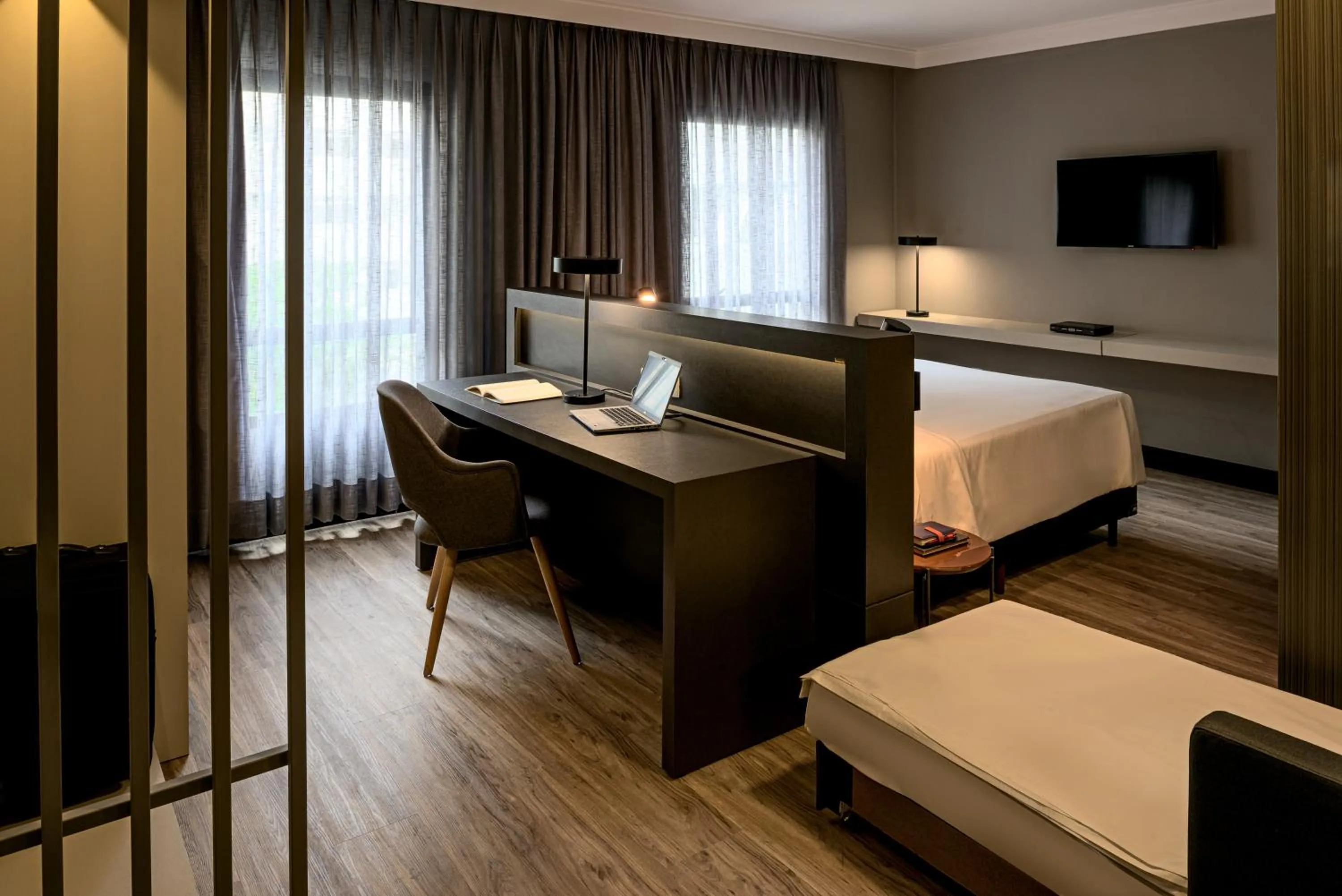 Bedroom, Bed in Novotel SP Jardins