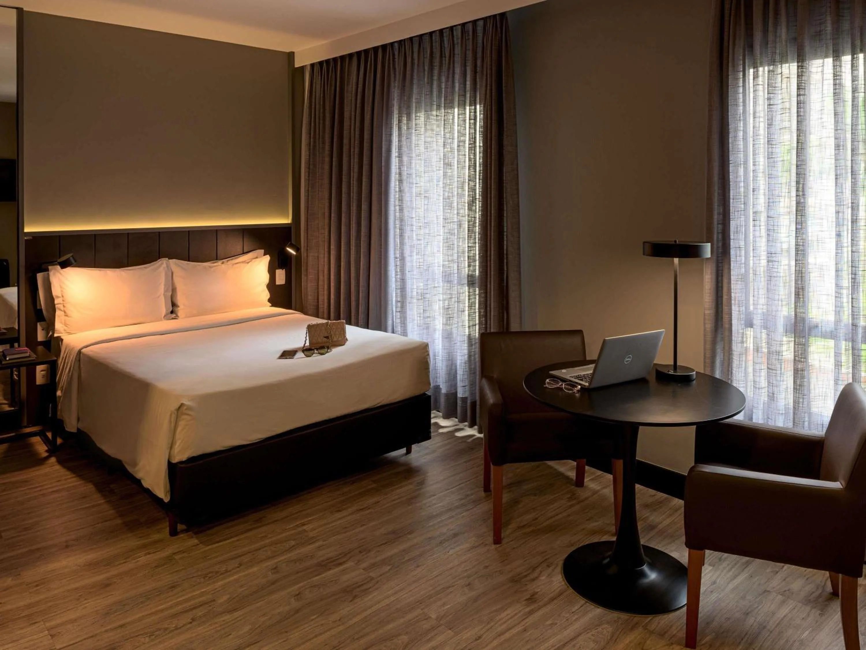 Bedroom, Bed in Novotel SP Jardins