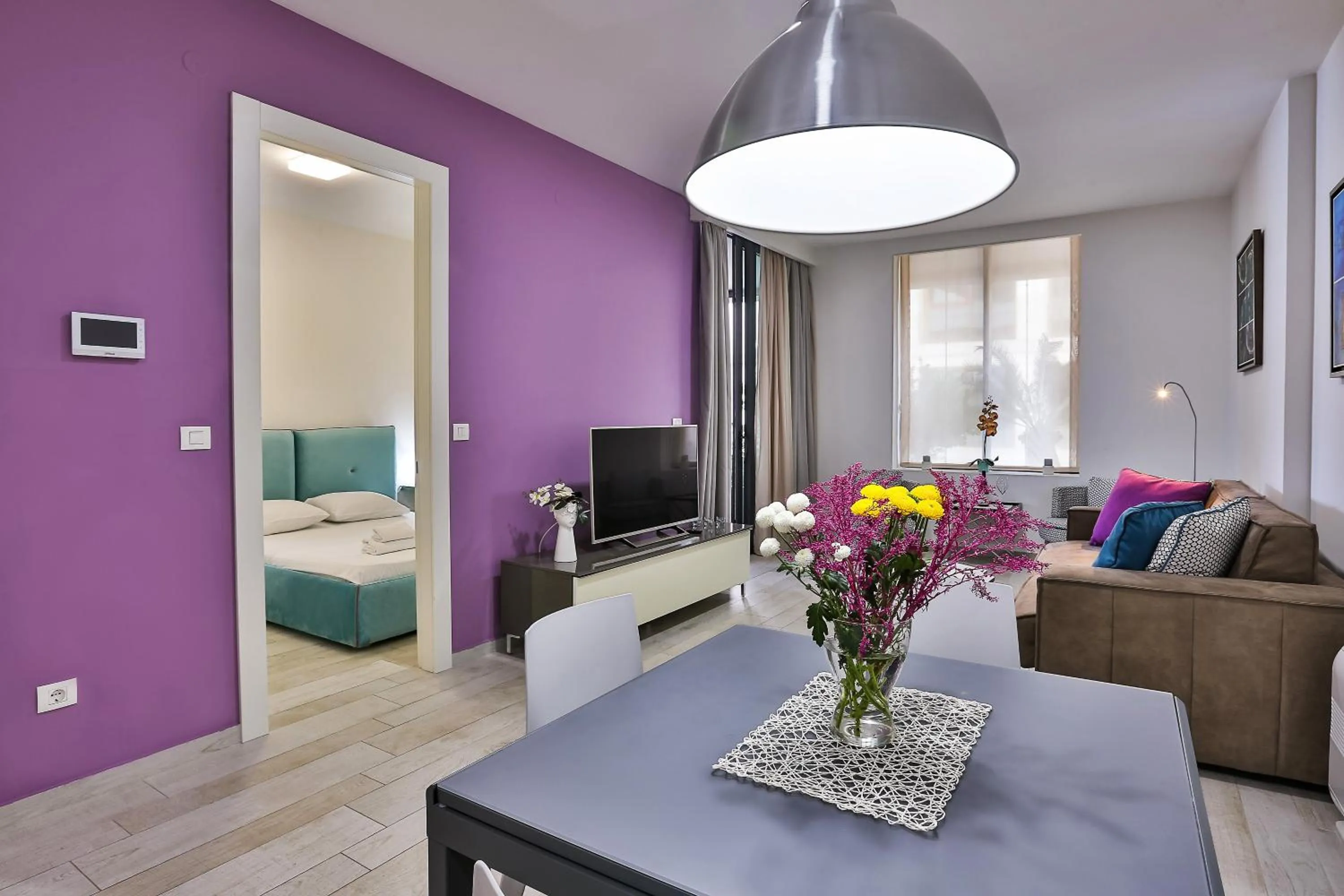 Bed in Royal Gardens Paradise