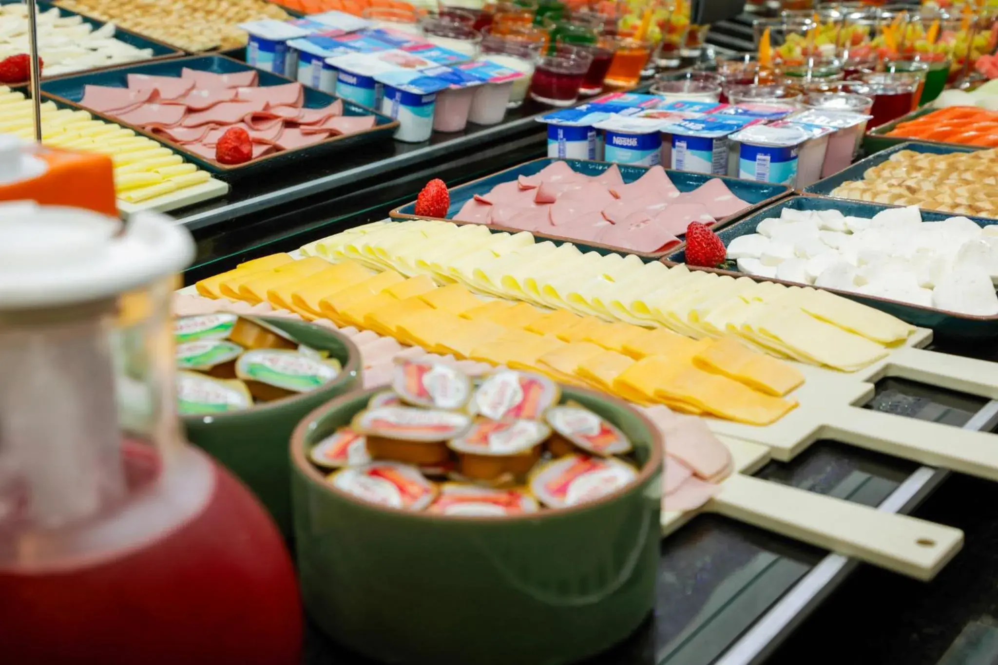 Breakfast in Slaviero Curitiba Batel Breakfast in Slaviero Curitiba Batel