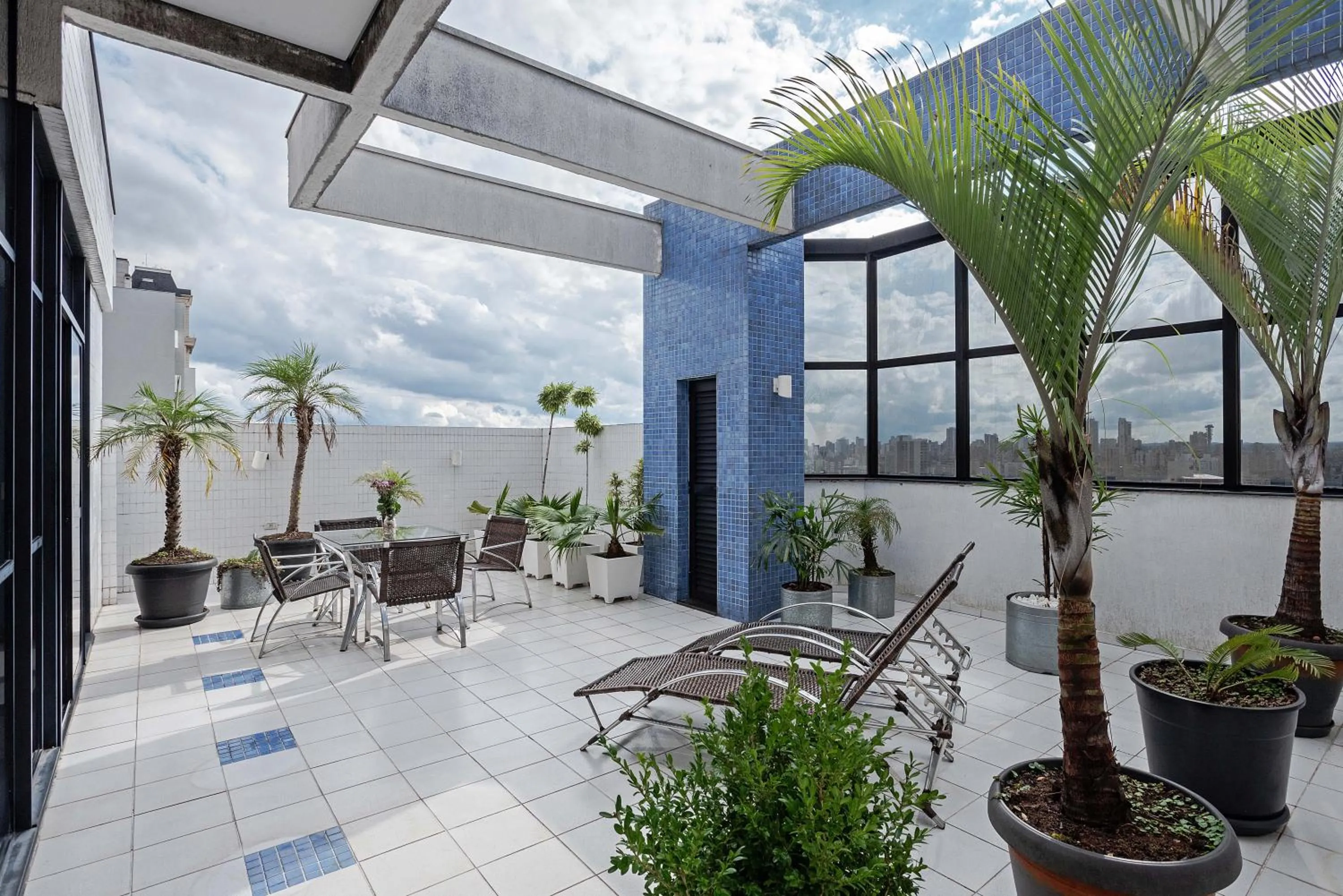 Balcony/Terrace in Slaviero Curitiba Batel