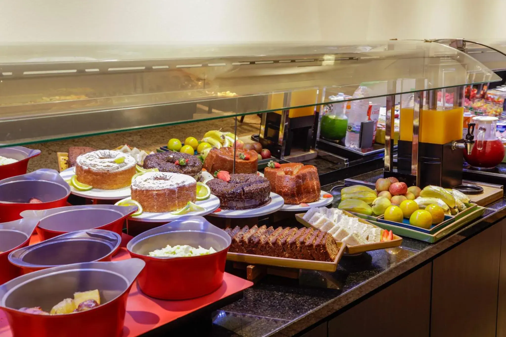 Breakfast in Slaviero Curitiba Batel Breakfast in Slaviero Curitiba Batel