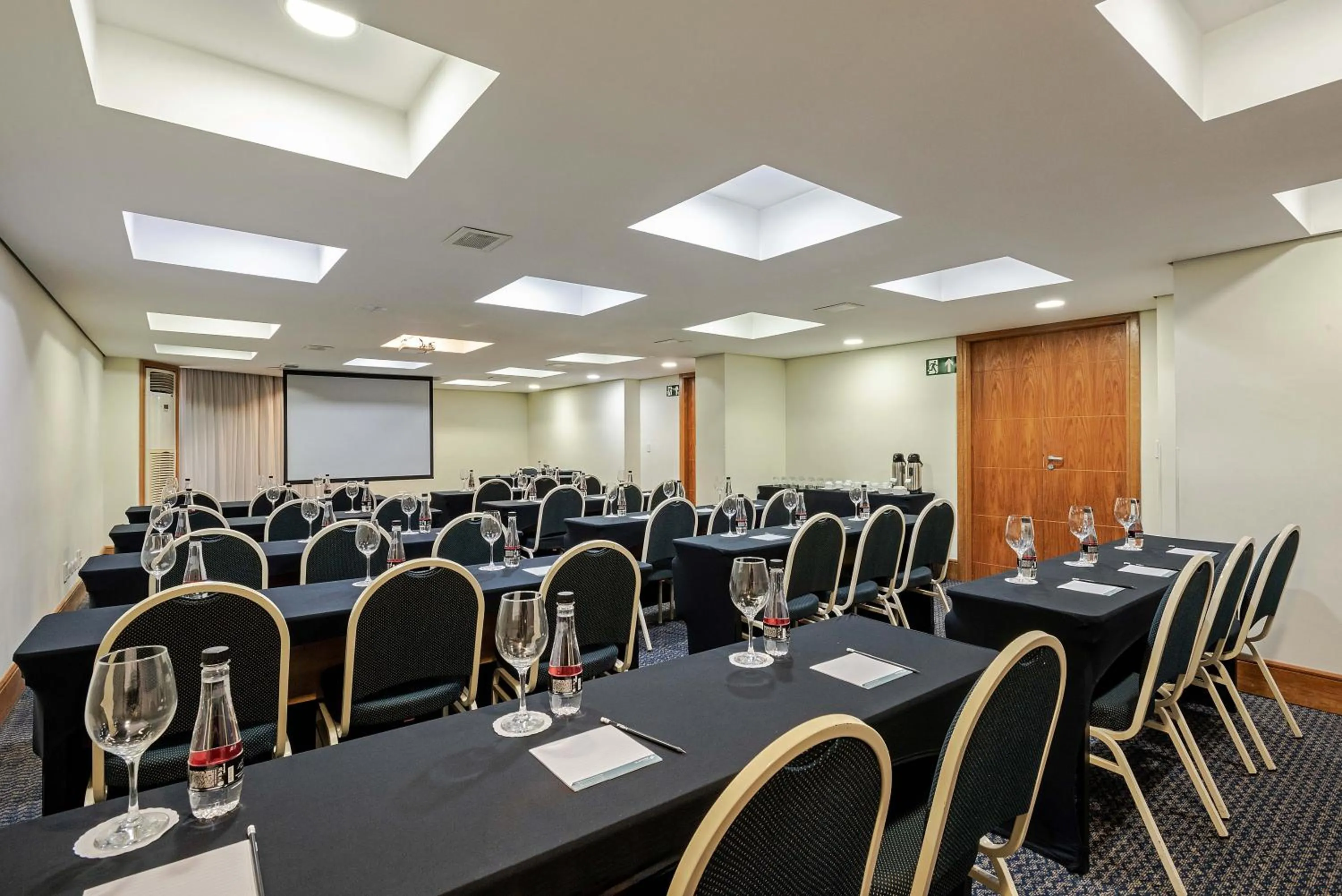 Banquet/Function facilities in Slaviero Curitiba Batel