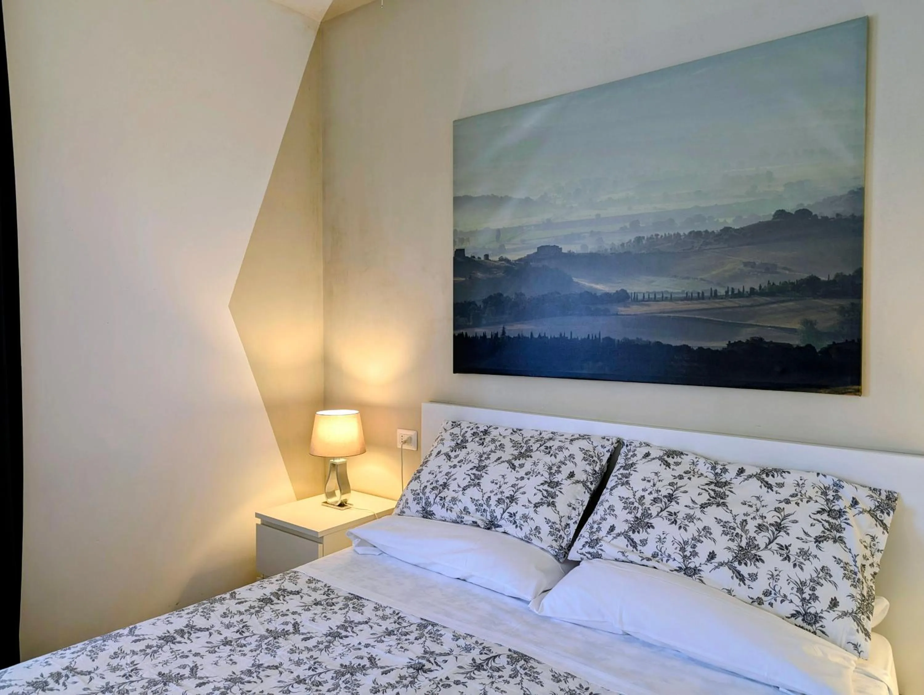 Bed in La Locanda Dell'Arte-Museo