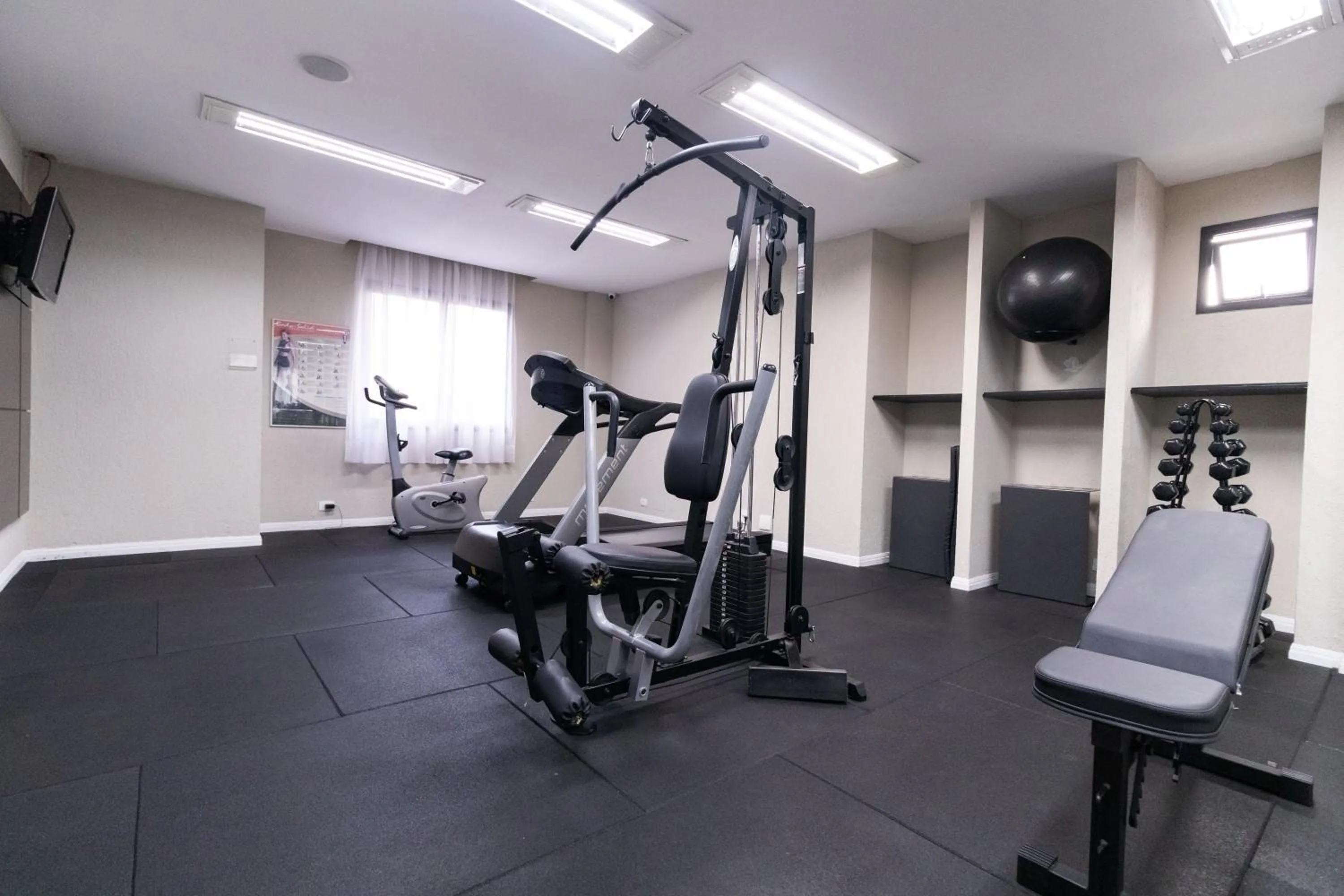 Fitness centre/facilities in Slaviero Curitiba Shopping