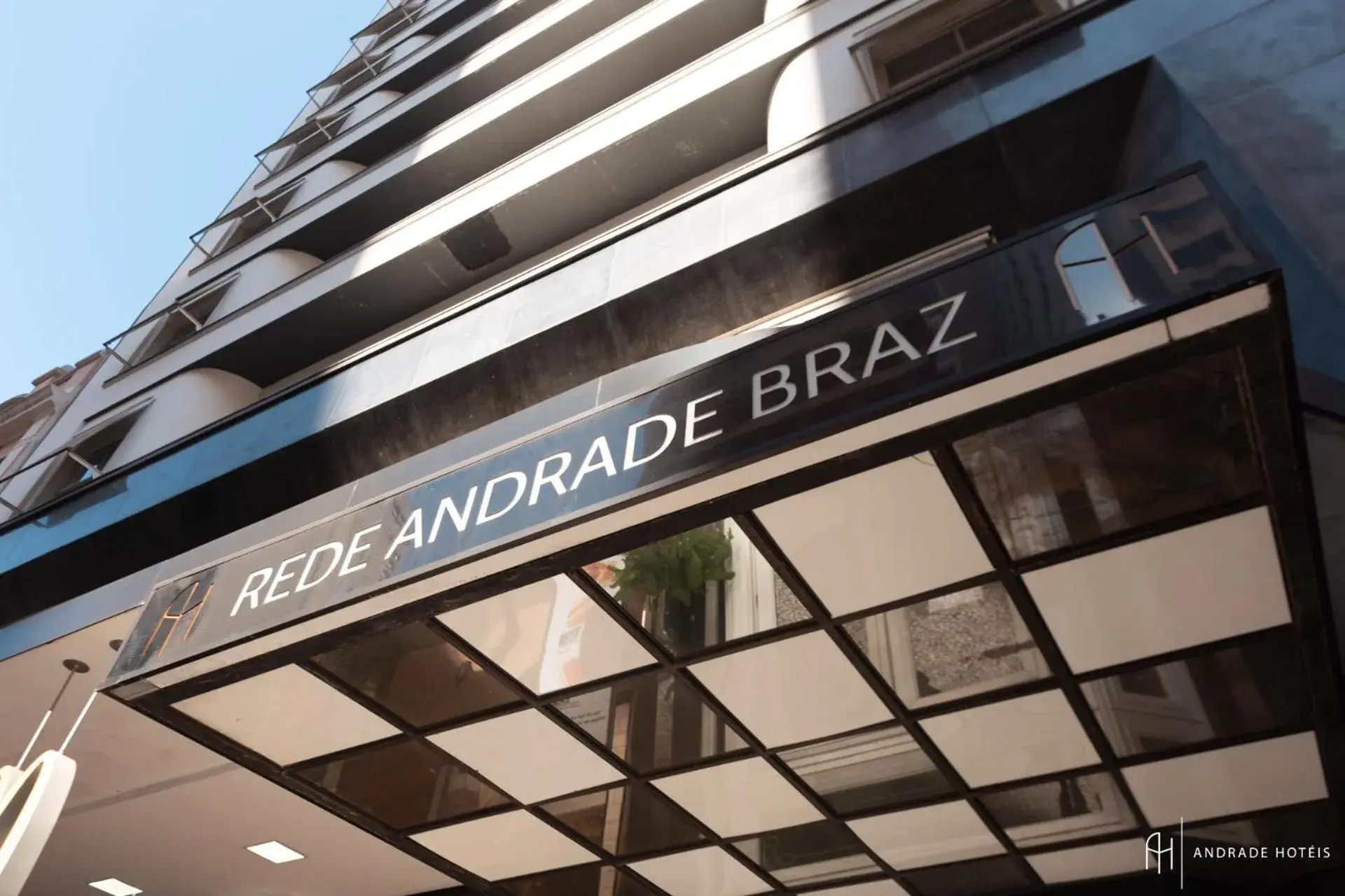 Property building in Rede Andrade Braz Property building in Rede Andrade Braz