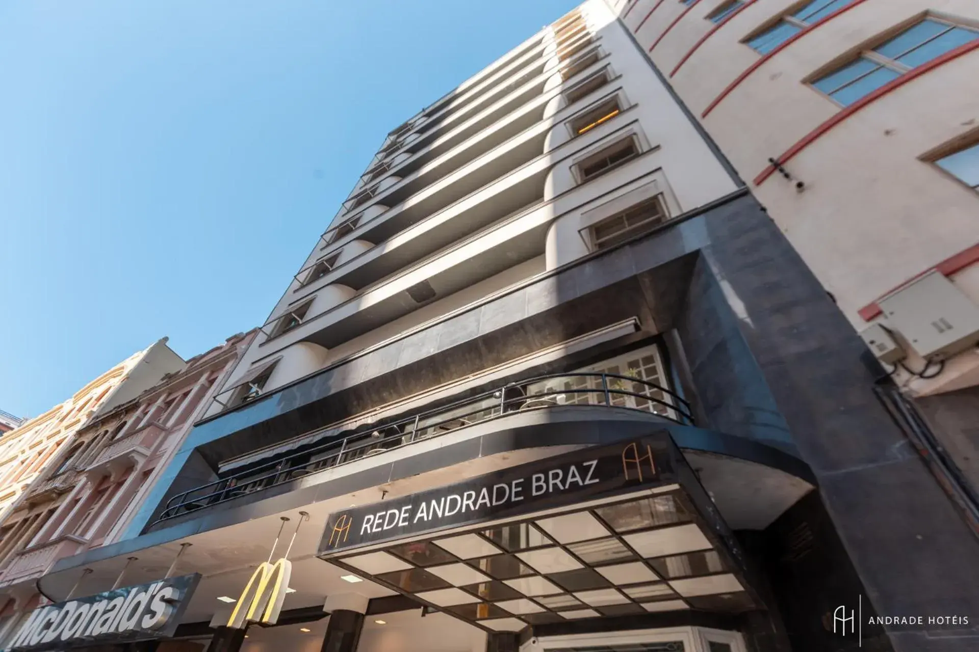Property building in Rede Andrade Braz Property building in Rede Andrade Braz