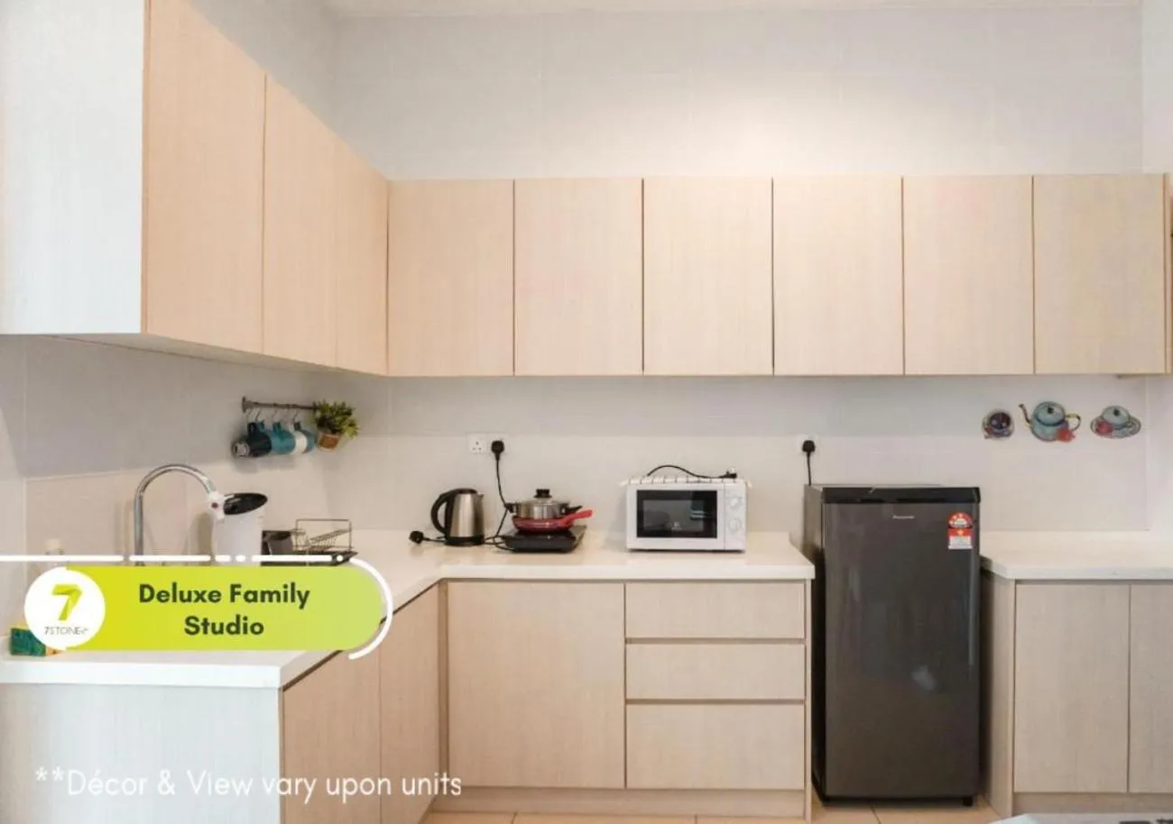 Kitchen or kitchenette in 7Stonez Residences Midhills Genting Highlands
