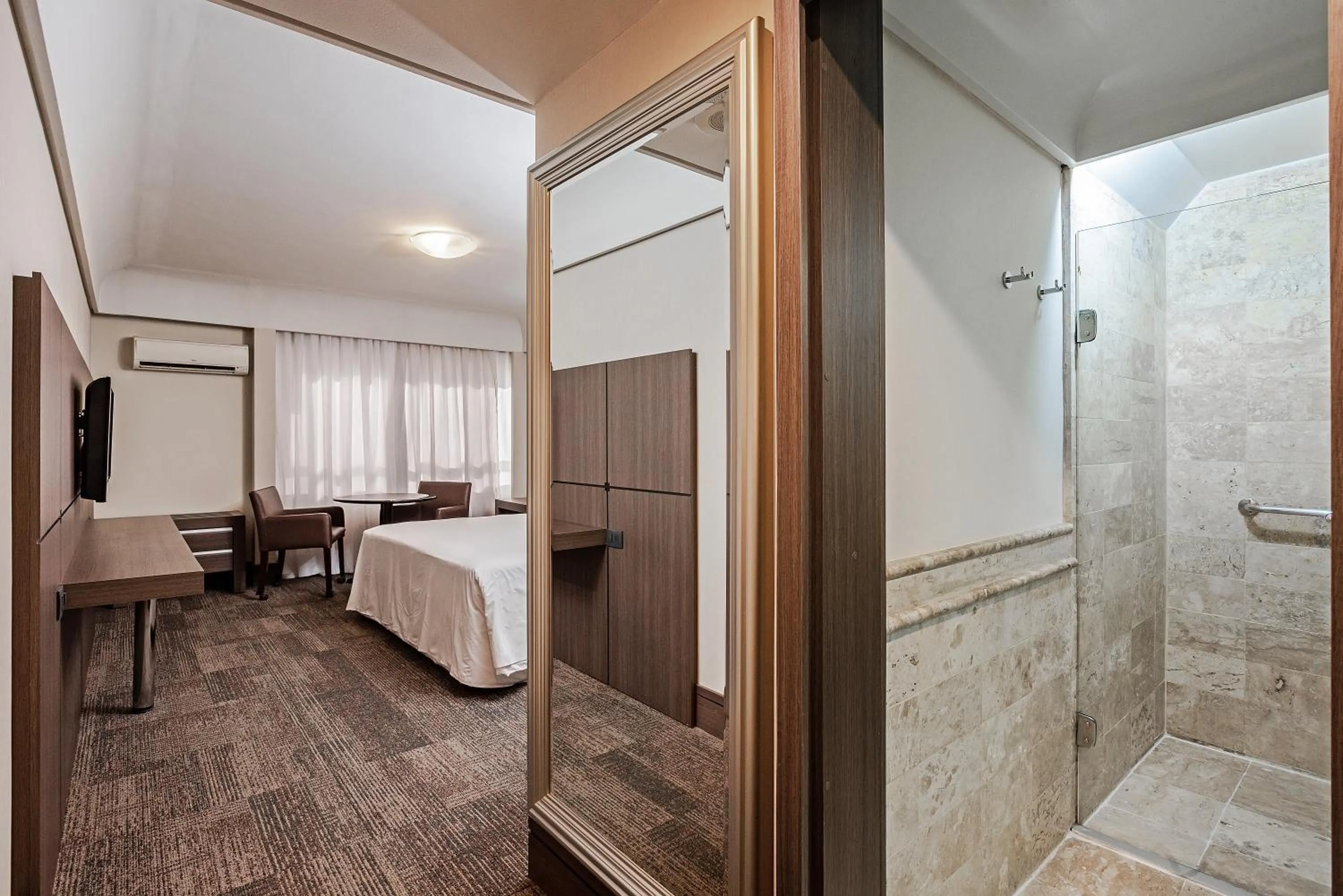 Bed in Slaviero Curitiba Centro