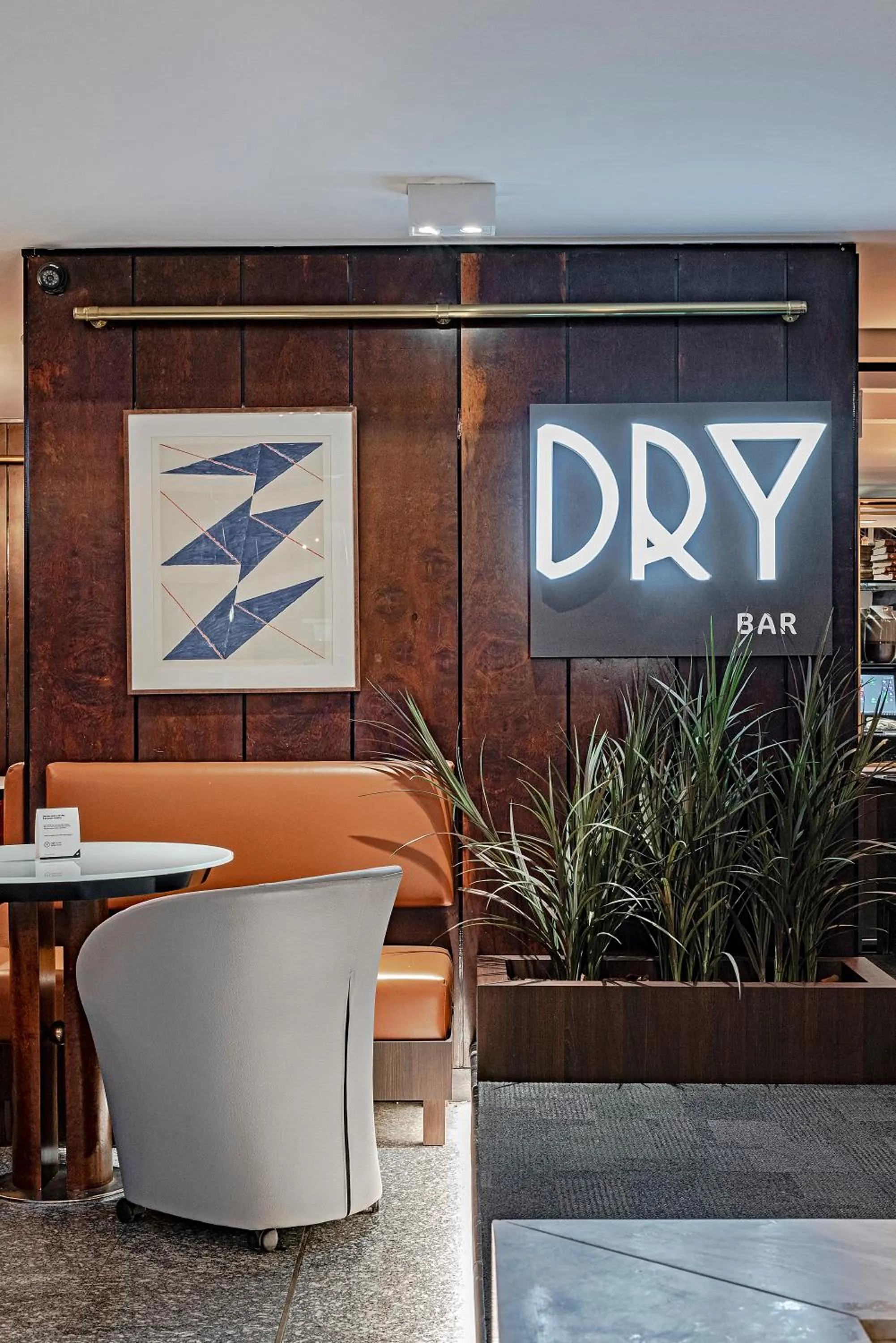 Lounge or bar in Slaviero Curitiba Centro