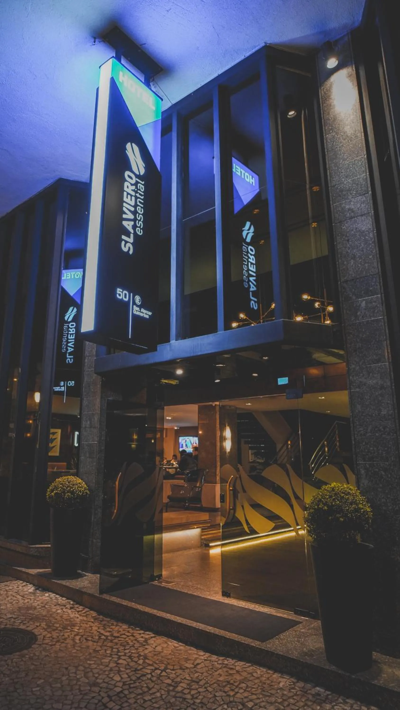 Facade/entrance in Slaviero Curitiba Centro