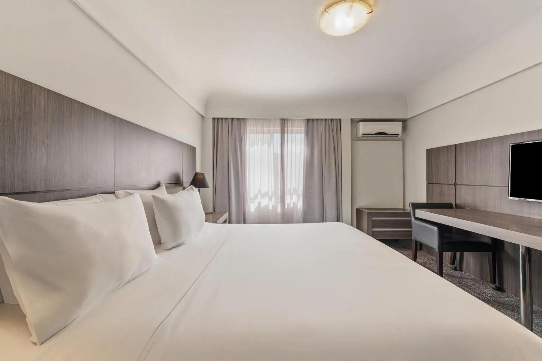 Bed in Slaviero Curitiba Centro