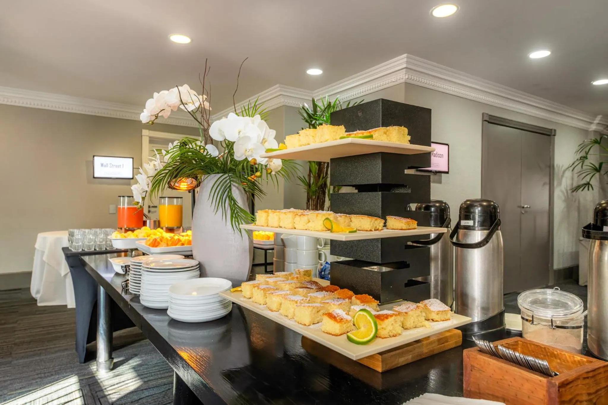 Banquet/Function facilities in Rockefeller by Slaviero Hotéis