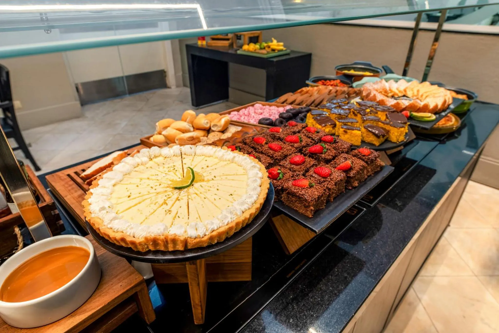 Breakfast in Rockefeller by Slaviero Hotéis