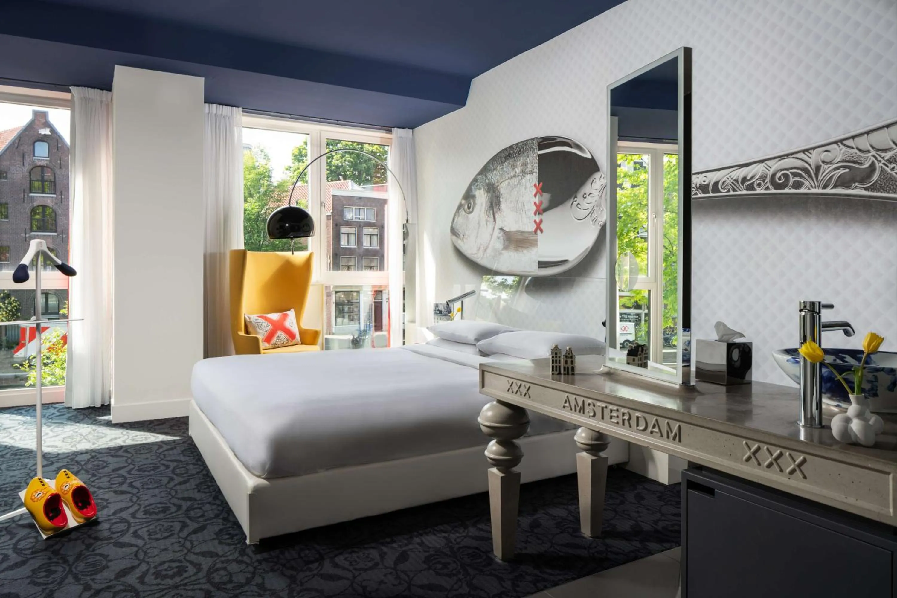 Bedroom, Bed in Andaz Amsterdam, Prinsengracht, By Hyatt