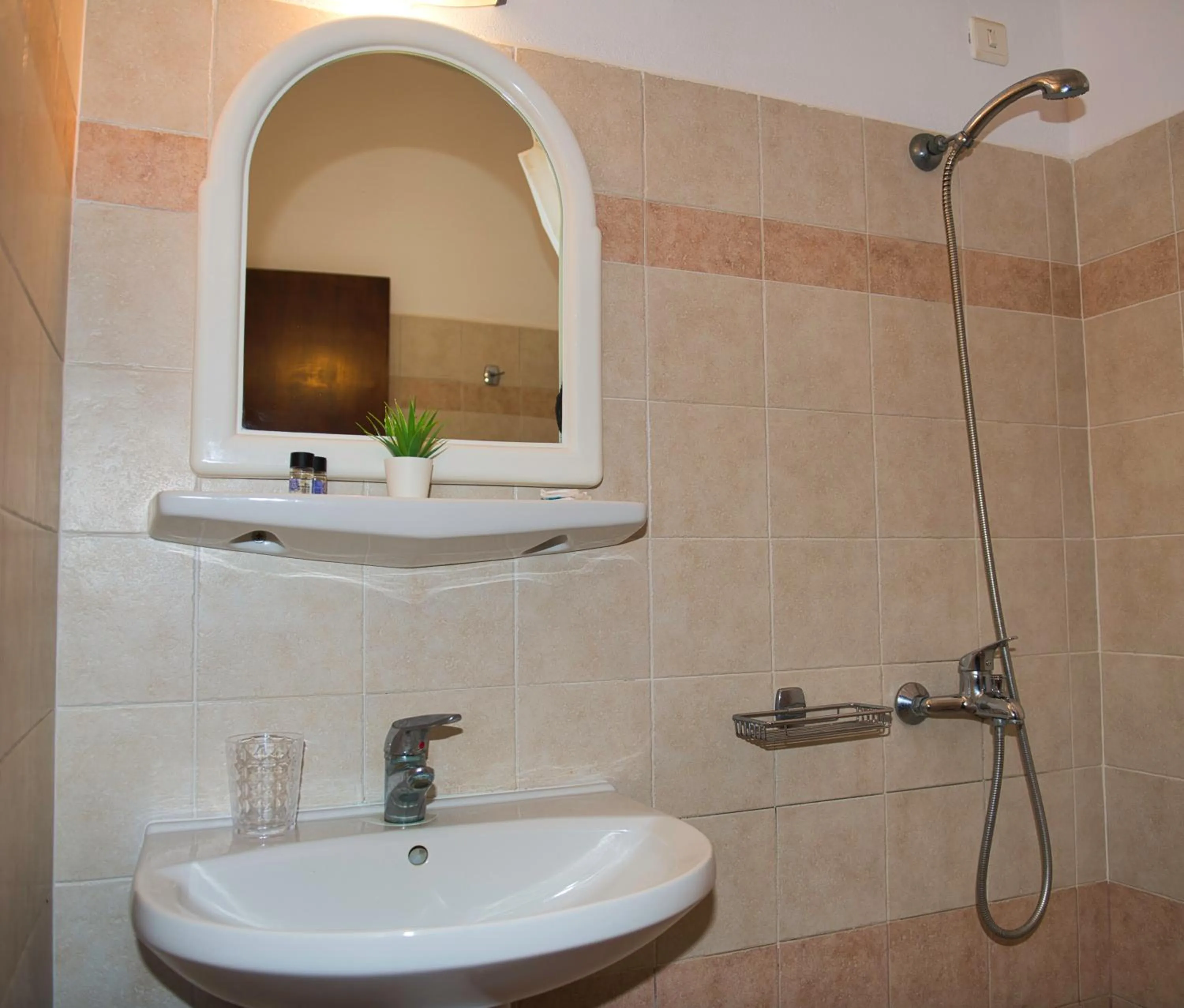 Shower in Villa Angira