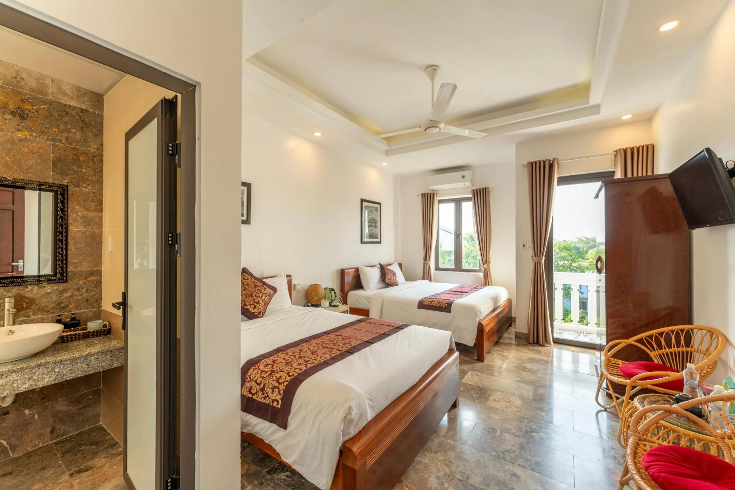 Bedroom, Bed in Rice River Villa - Hoi An