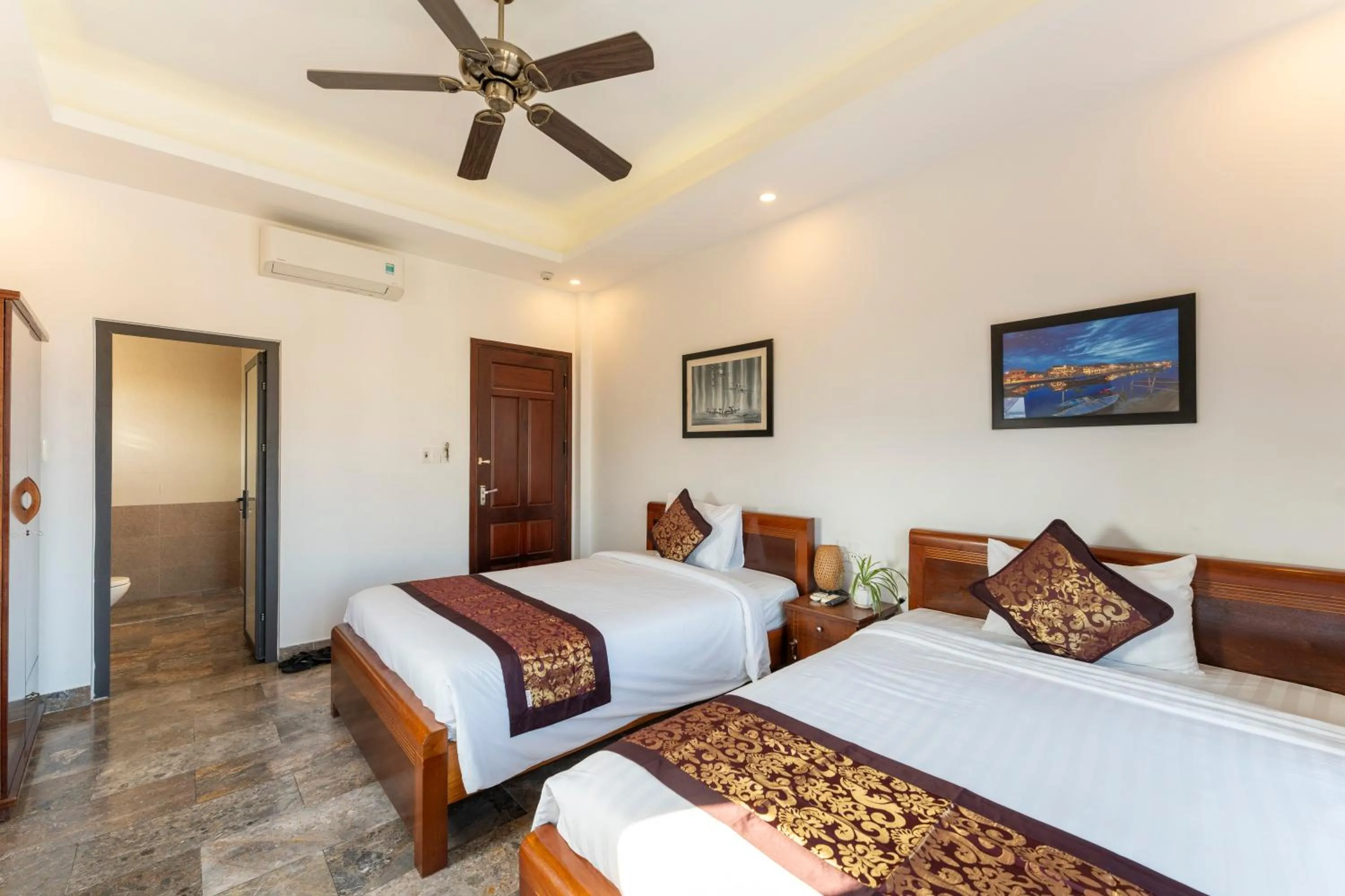 Bedroom, Bed in Rice River Villa - Hoi An