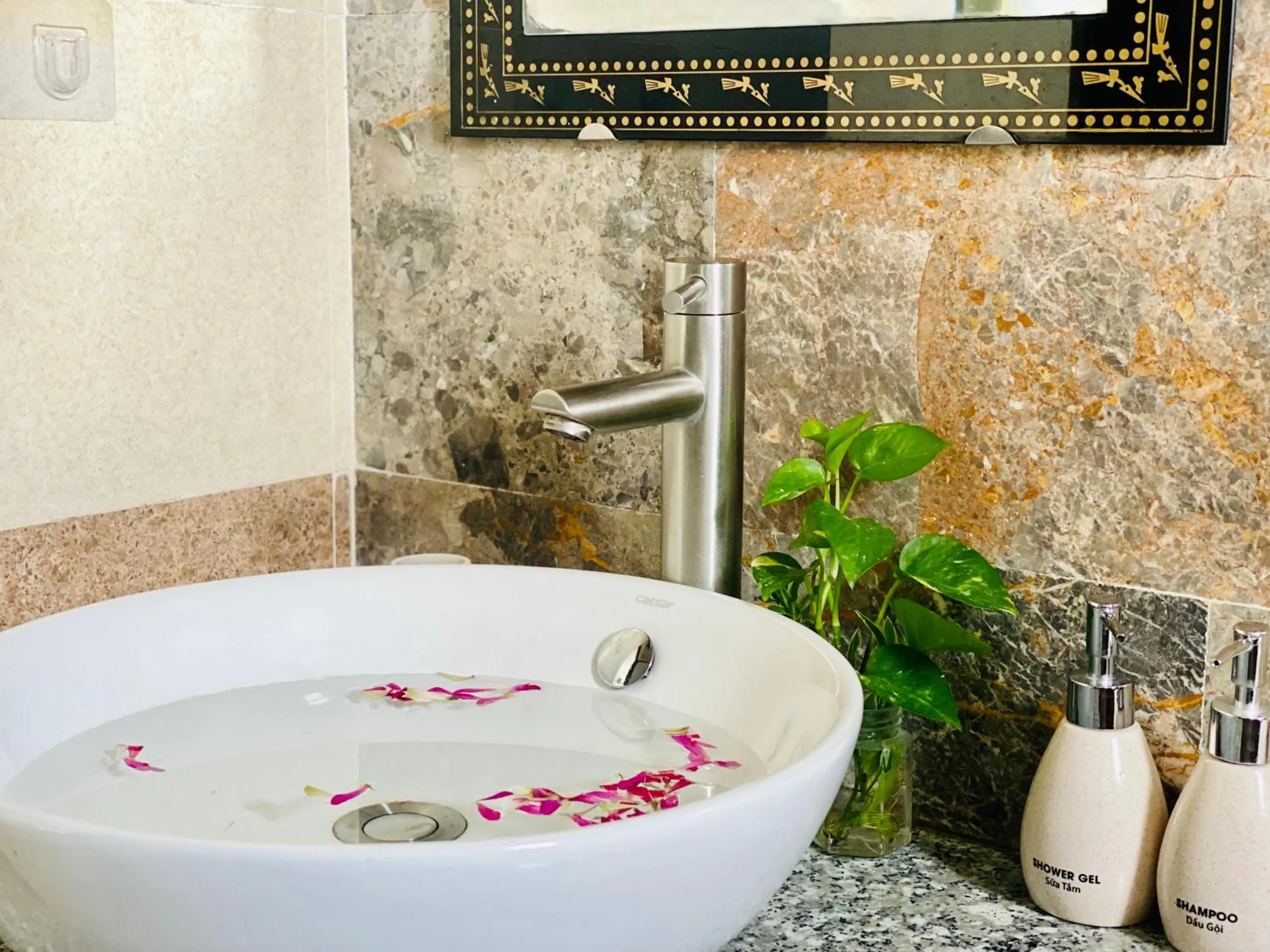 Shower in Rice River Villa - Hoi An