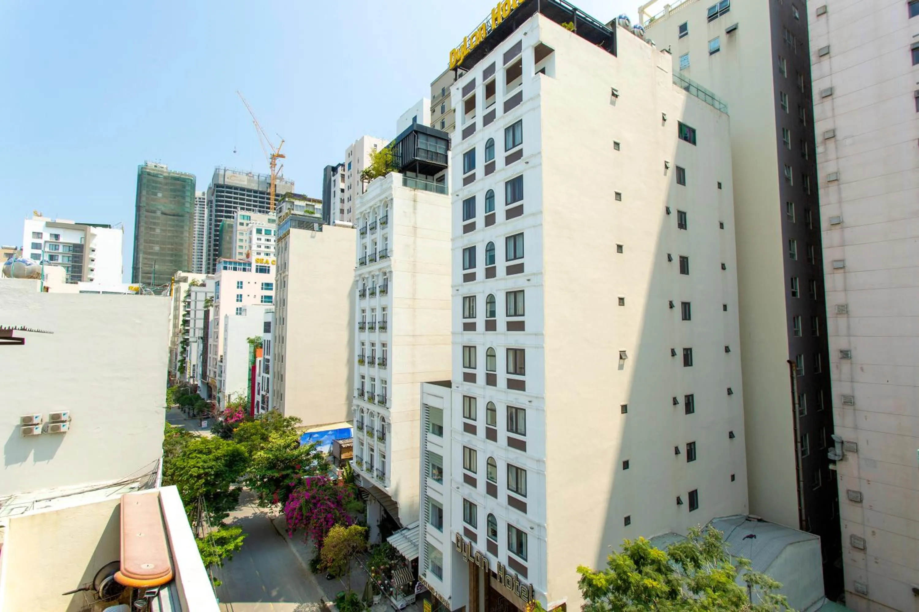 Nearby landmark in Phuc Long Hotel