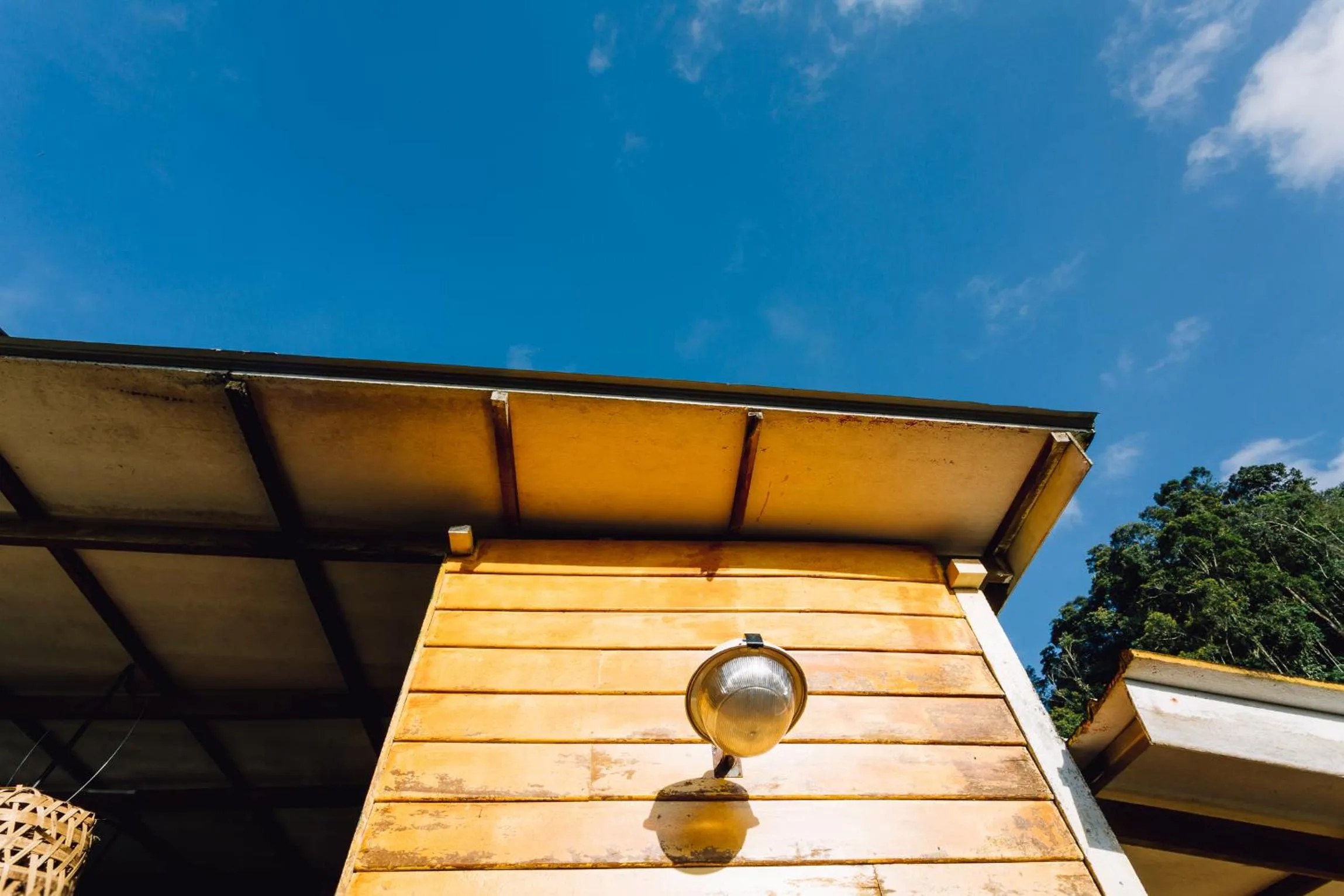 Property building in Heahtitude - Children Not Allowed