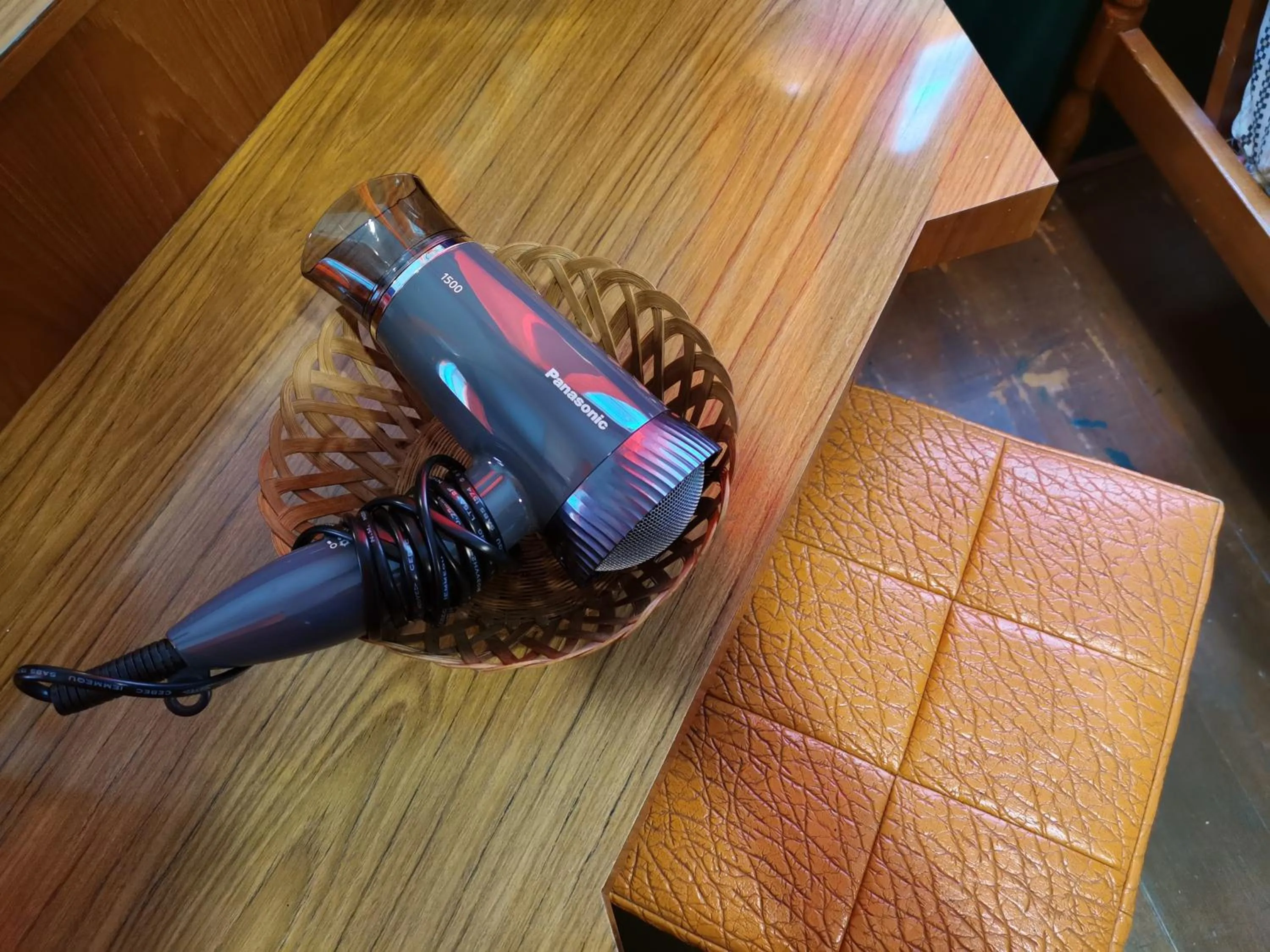 heating in Heahtitude - Children Not Allowed