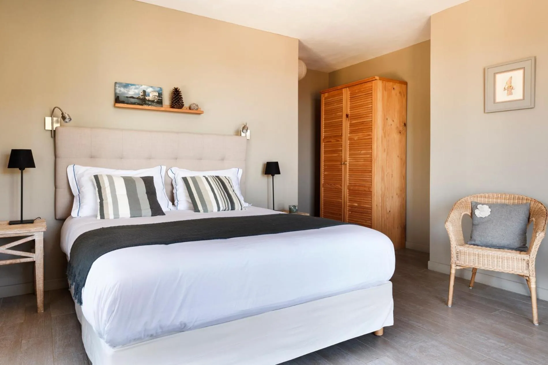 Photo of the whole room, Bed in Le Ruone