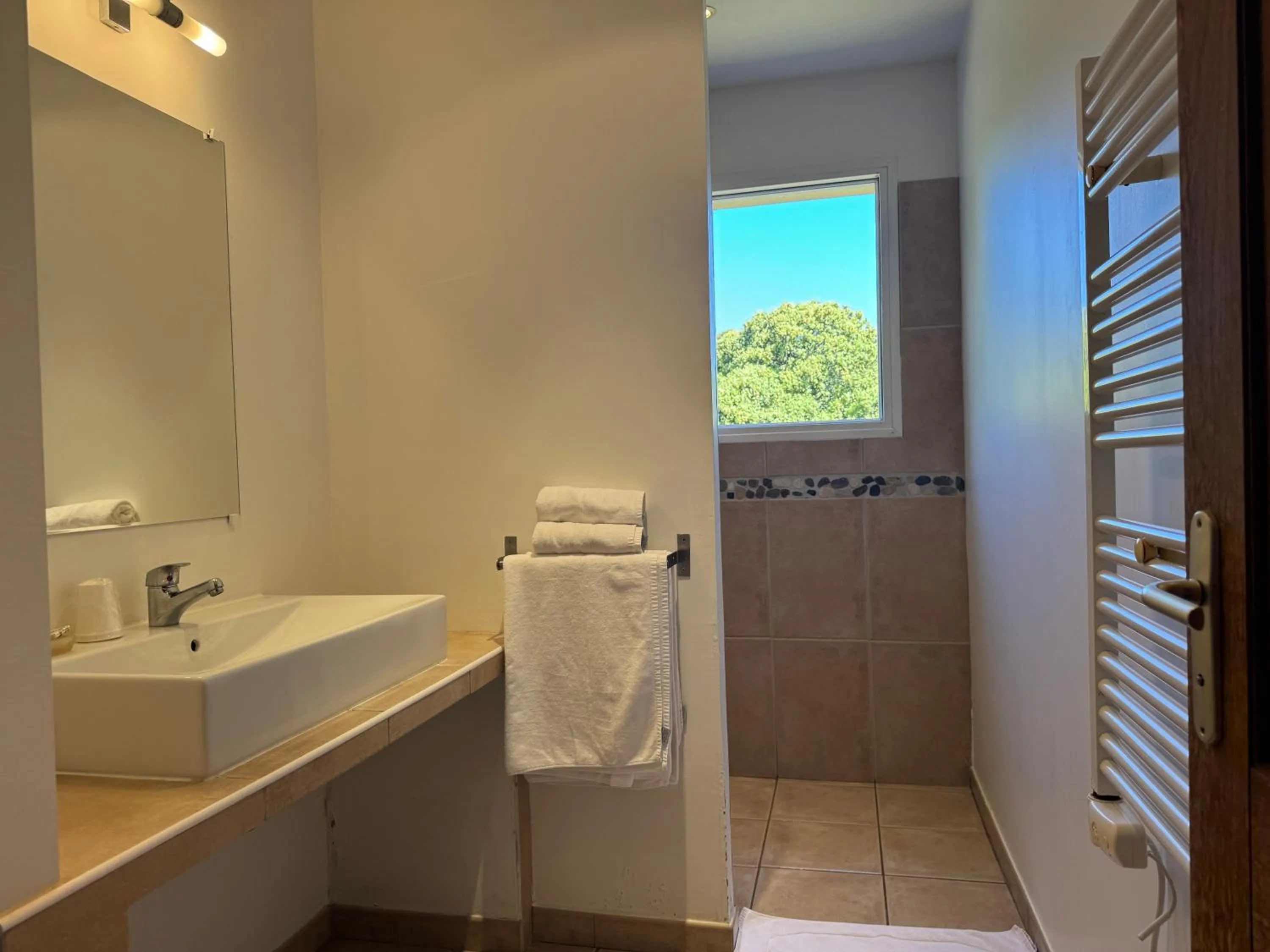 Bathroom in Le Ruone