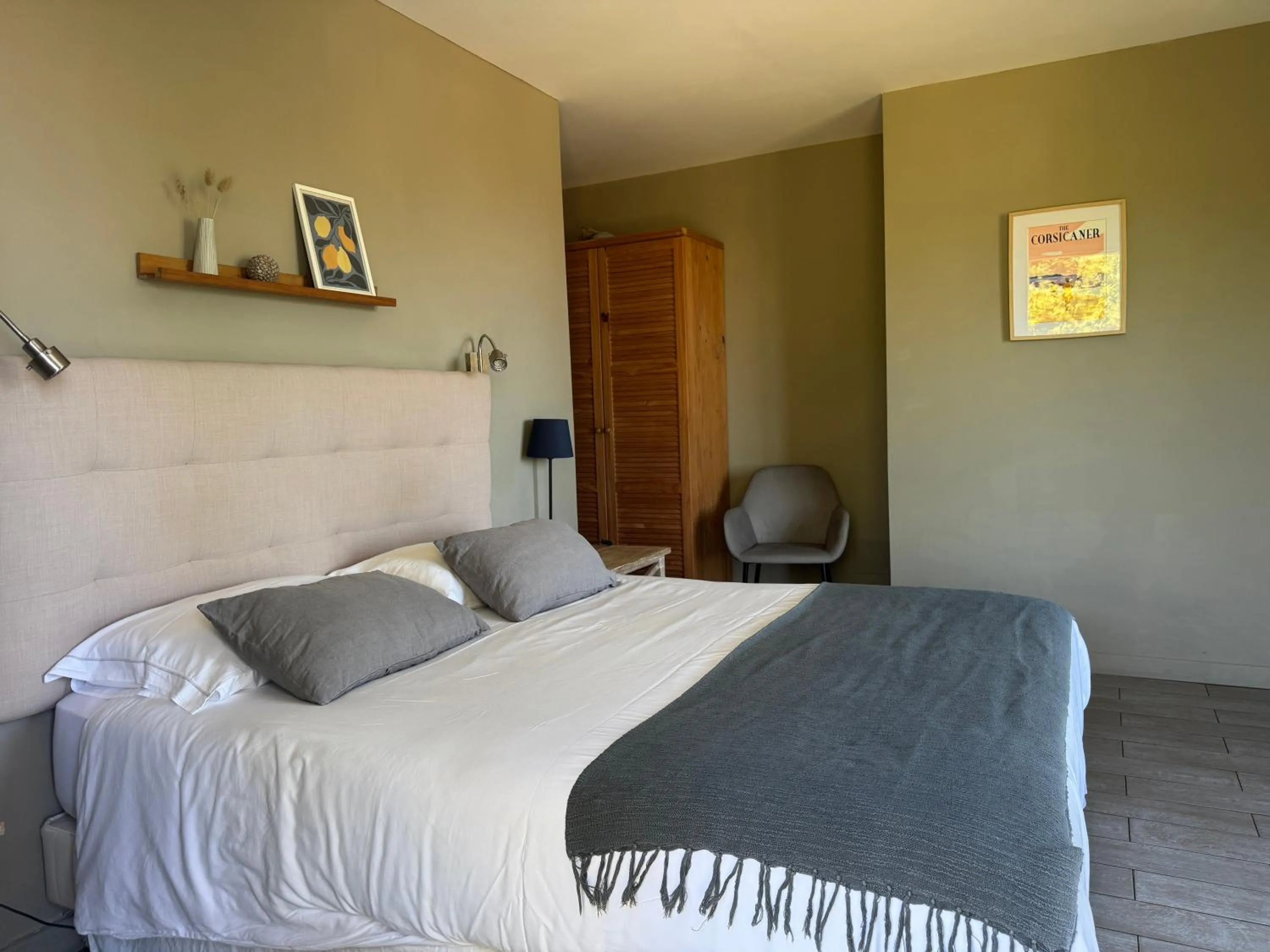 Photo of the whole room, Bed in Le Ruone