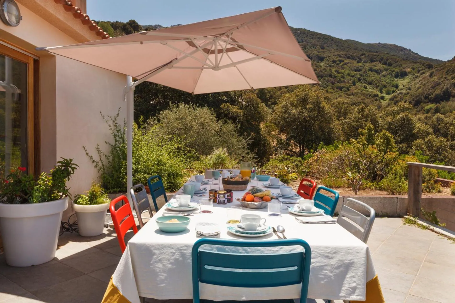 Patio in Le Ruone