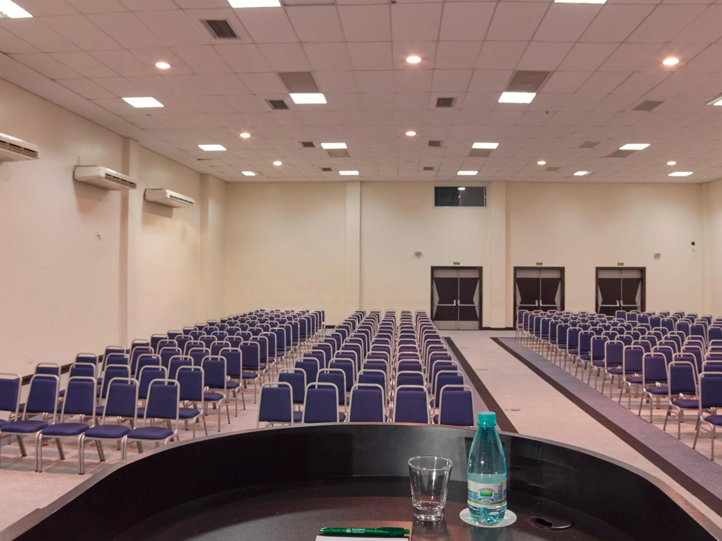 Meeting/conference room in Bourbon Convention Hotel Ponta Grossa