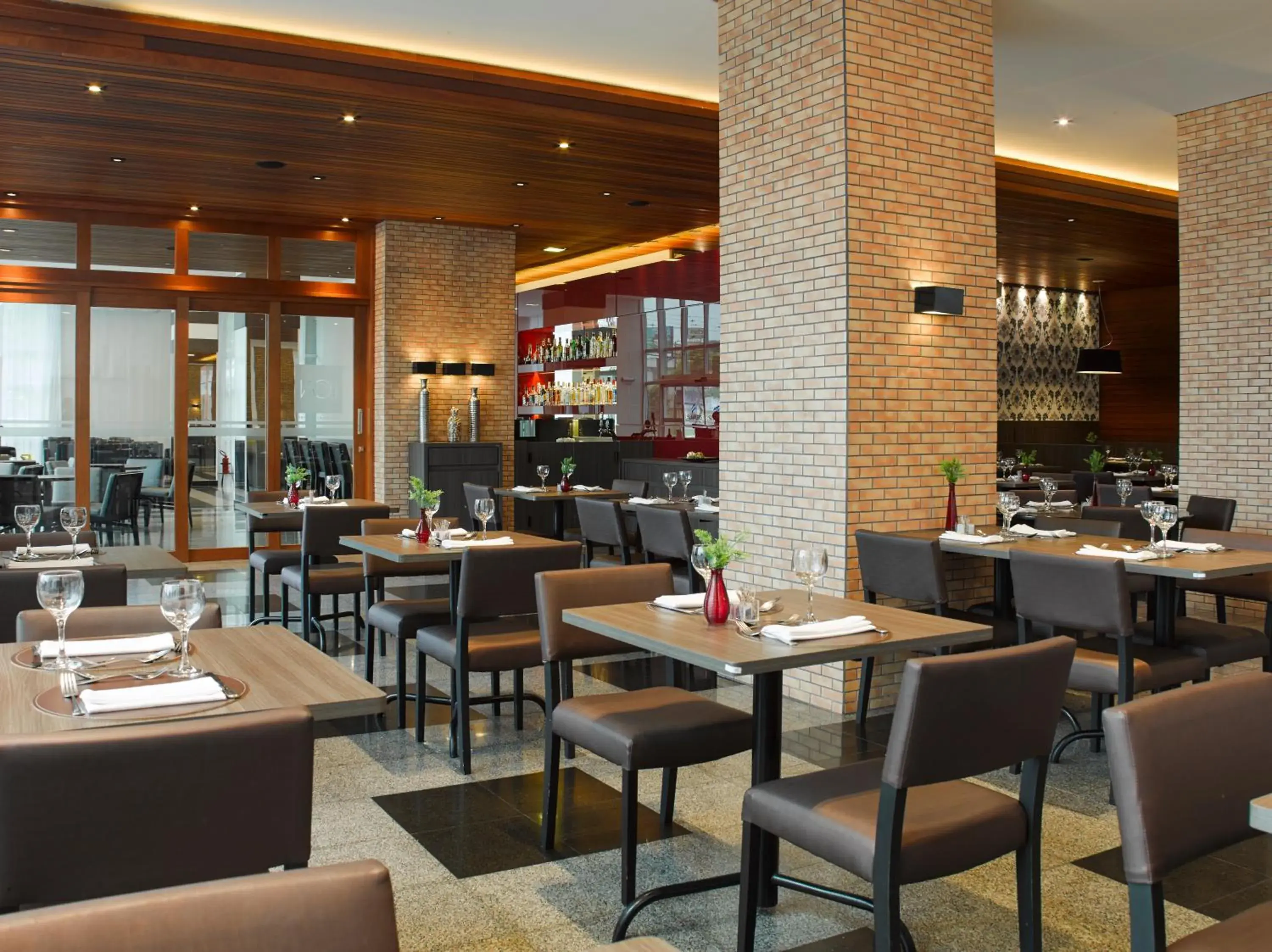 Restaurant/places to eat in Bourbon Convention Hotel Ponta Grossa Restaurant/places to eat in Bourbon Convention Hotel Ponta Grossa