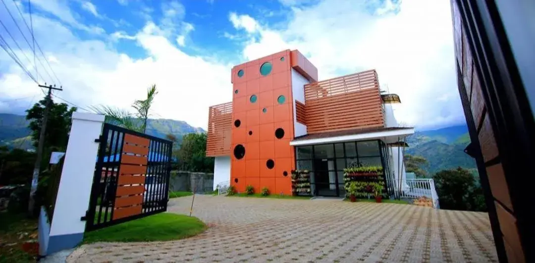 Facade/entrance in Palmtree Leaf, Munnar Facade/entrance in Palmtree Leaf, Munnar