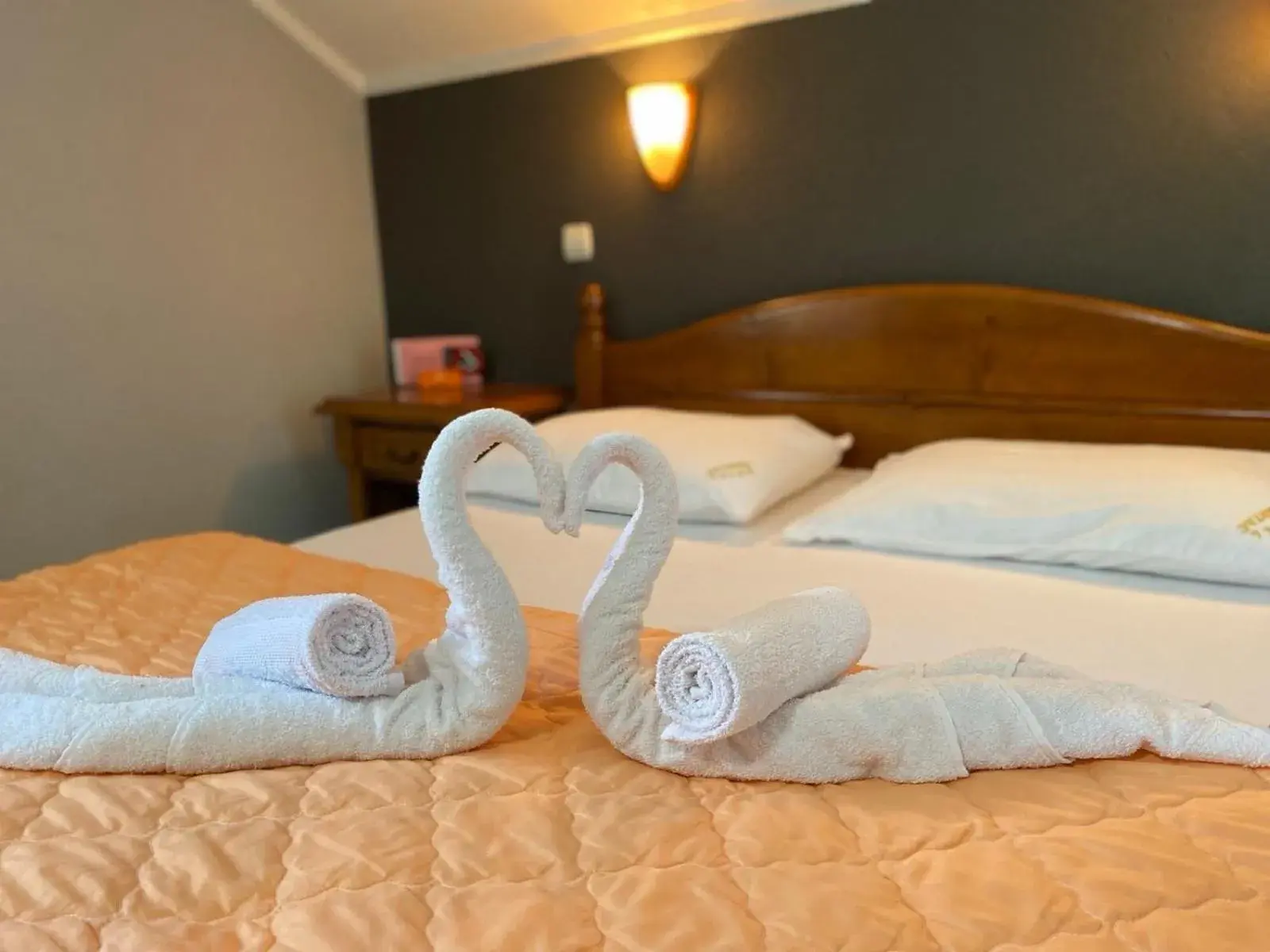 Triple Room with Balcony in Motel Krstac Triple Room with Balcony in Motel Krstac