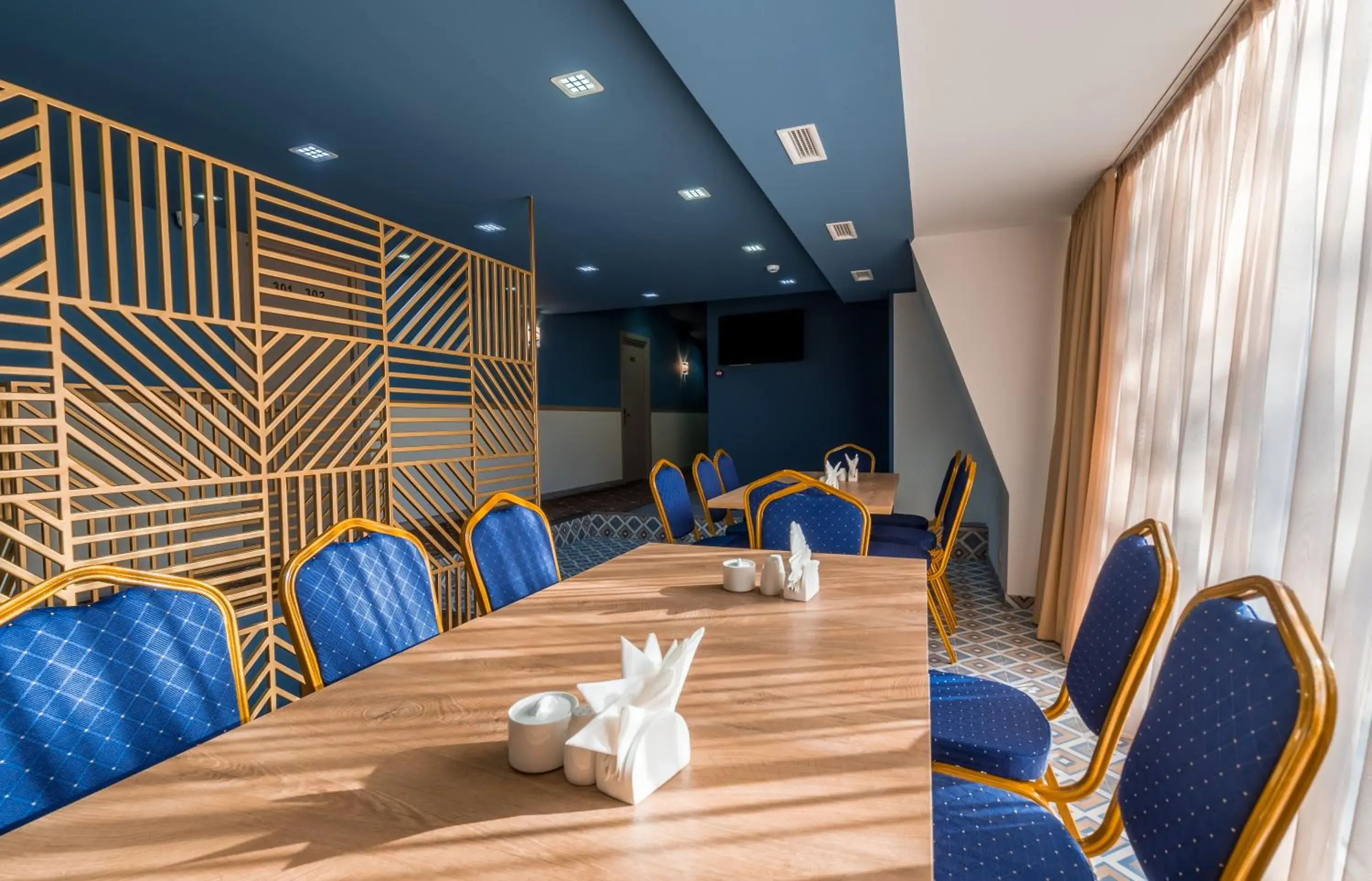 Restaurant/places to eat in Gladius Inn Boutique Hotel by DNT Group Restaurant/places to eat in Gladius Inn Boutique Hotel by DNT Group