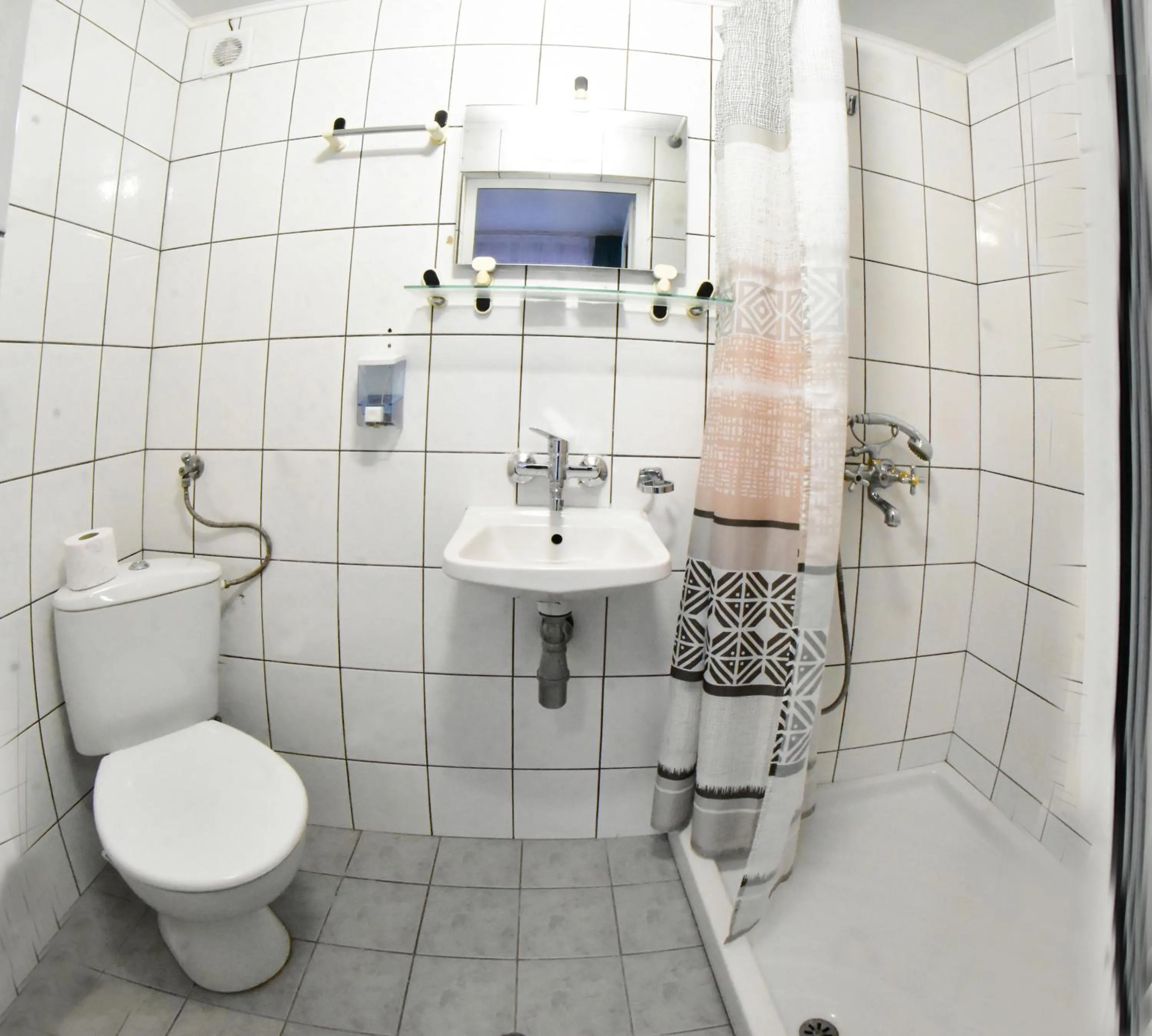 Bathroom in Hotel Rade 1