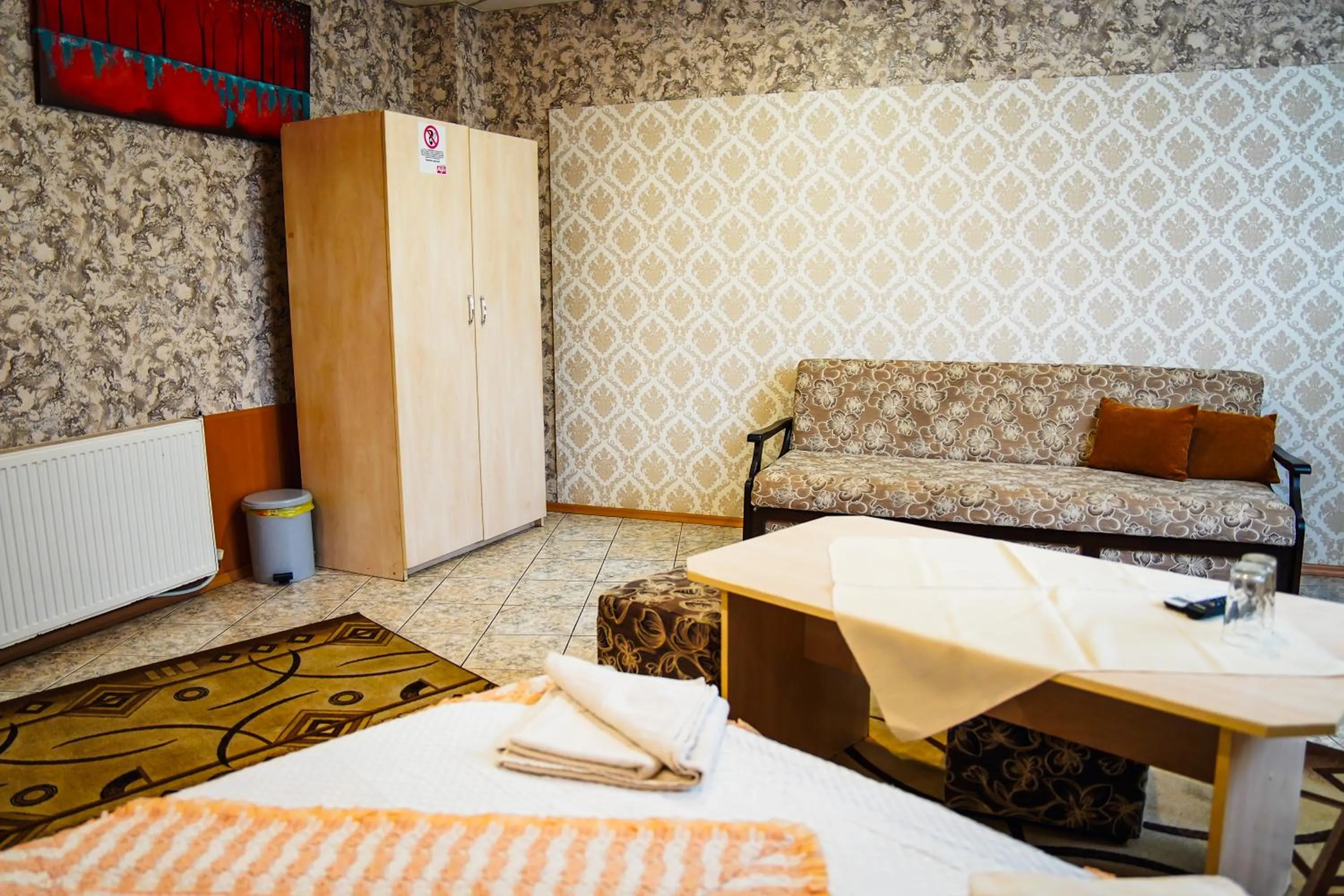 Photo of the whole room, Bed in Hotel Rade 1