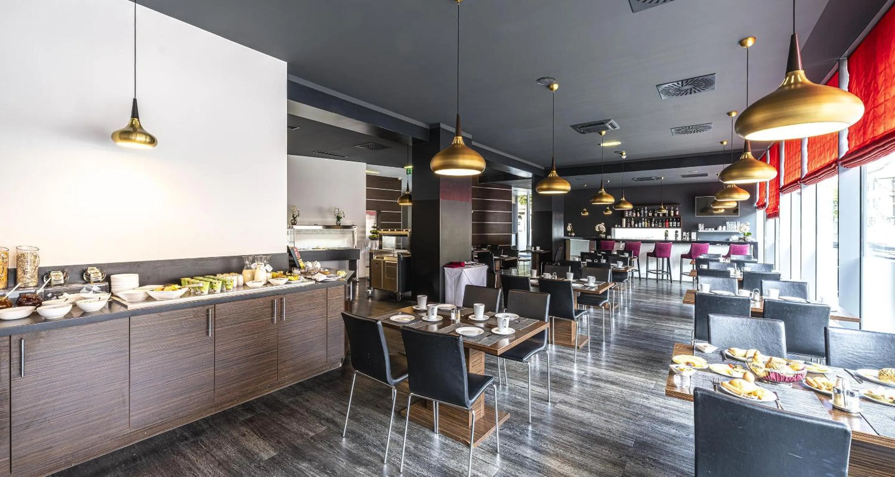 Breakfast in Best Western Plus Plaza Hotel Graz