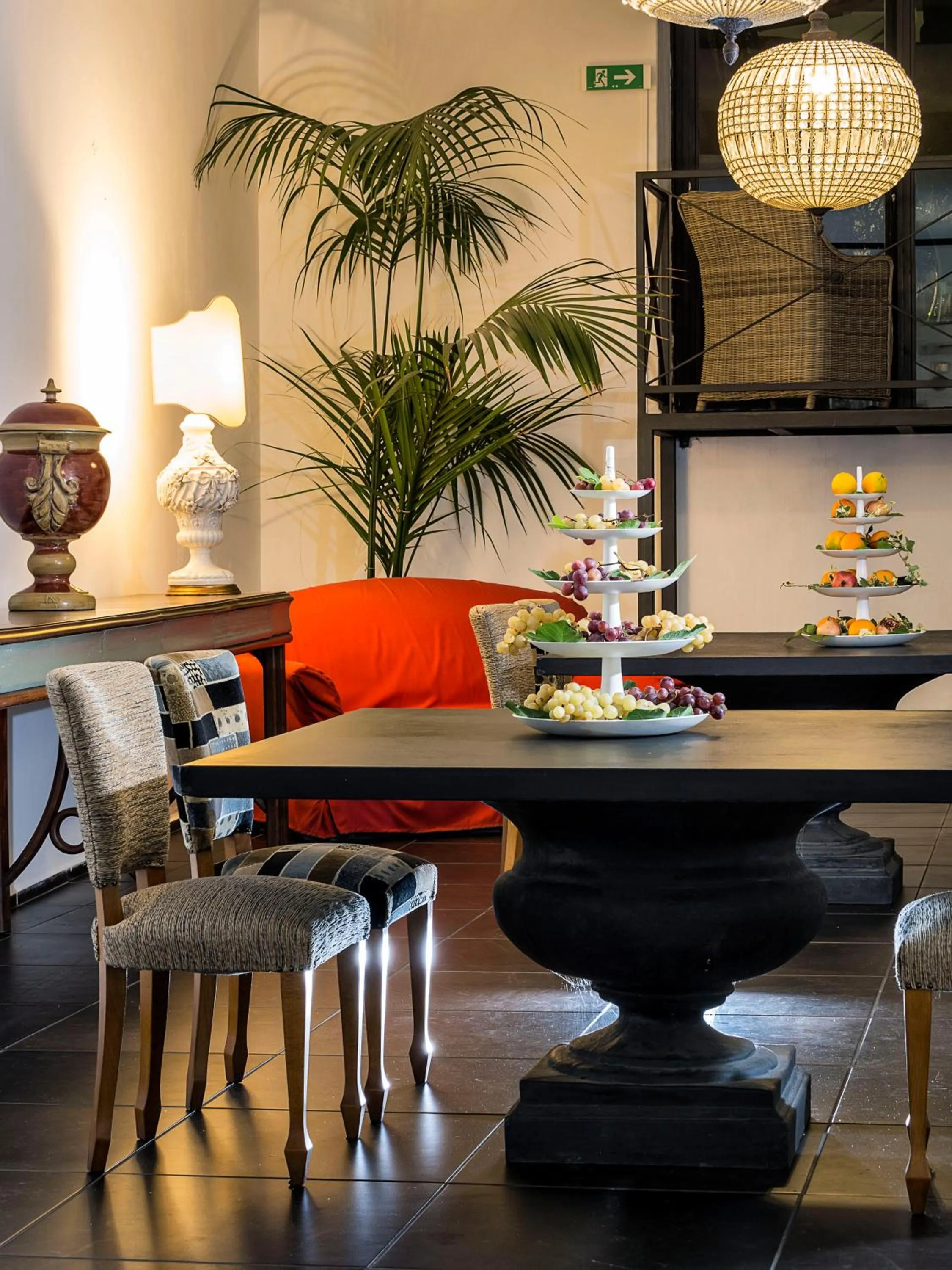 Lounge or bar in Il Giardino di Ballarò Boutique B&B