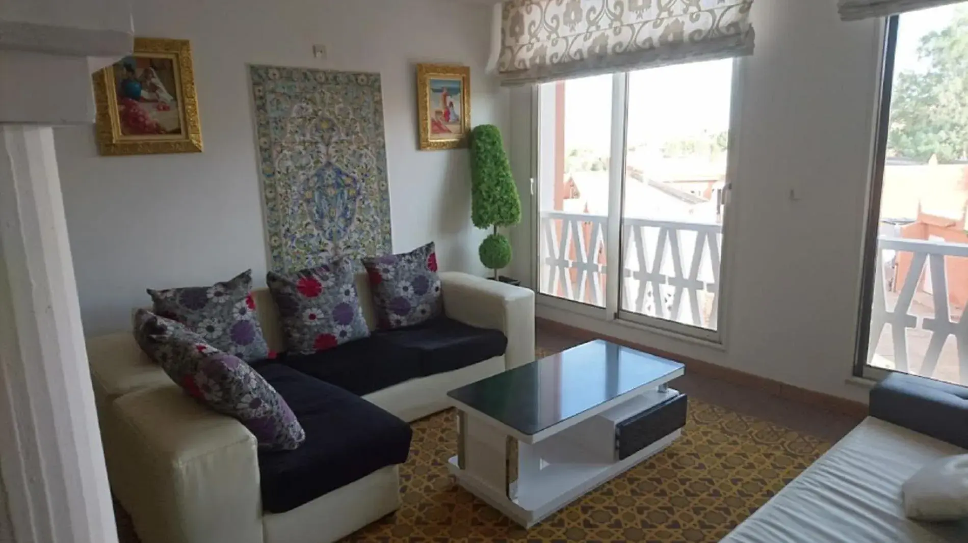 TAGHIT SAOURA TAGHIT SAOURA