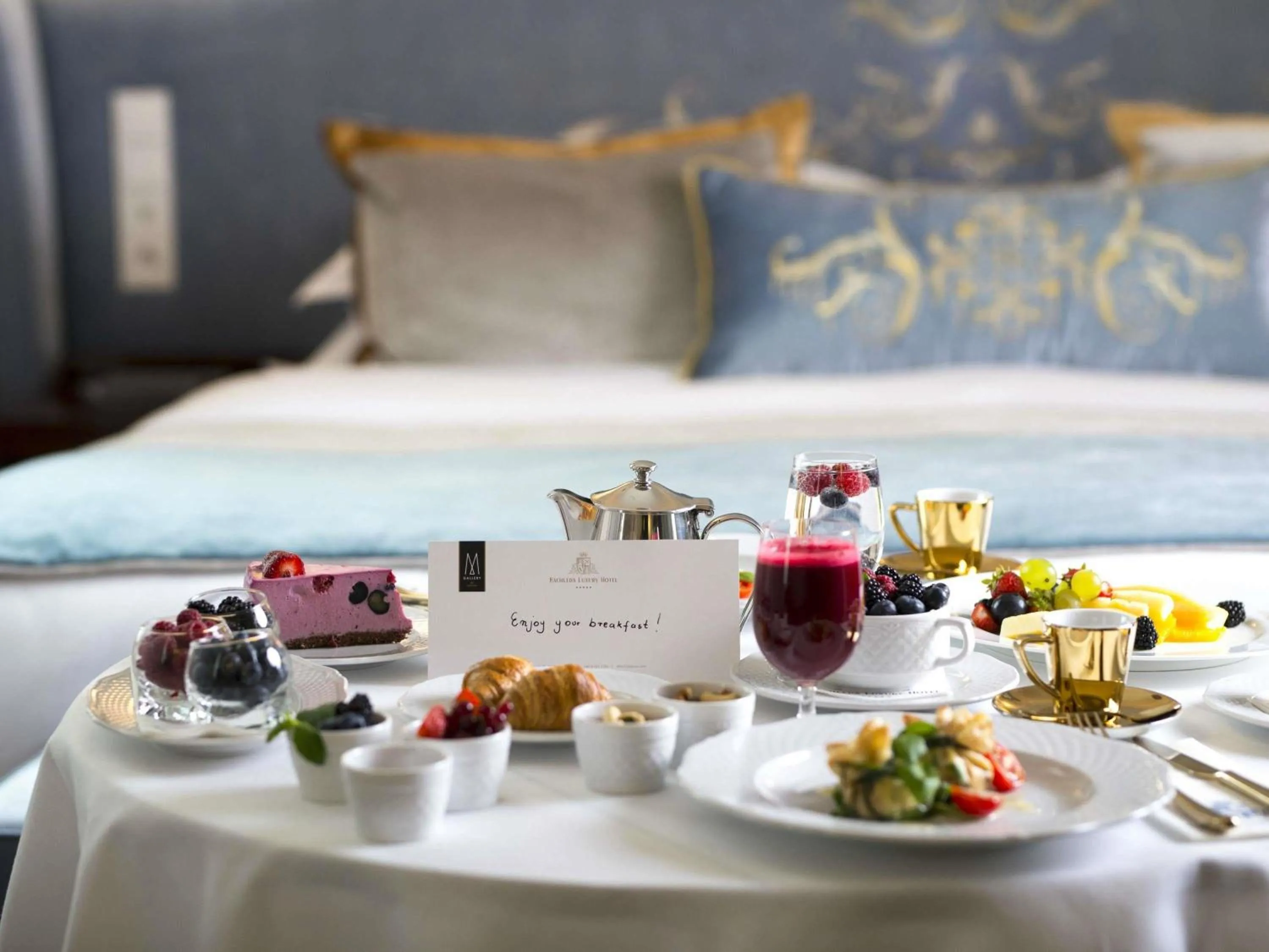 Bedroom, Bed in Bachleda Luxury Hotel Kraków - MGallery Collection