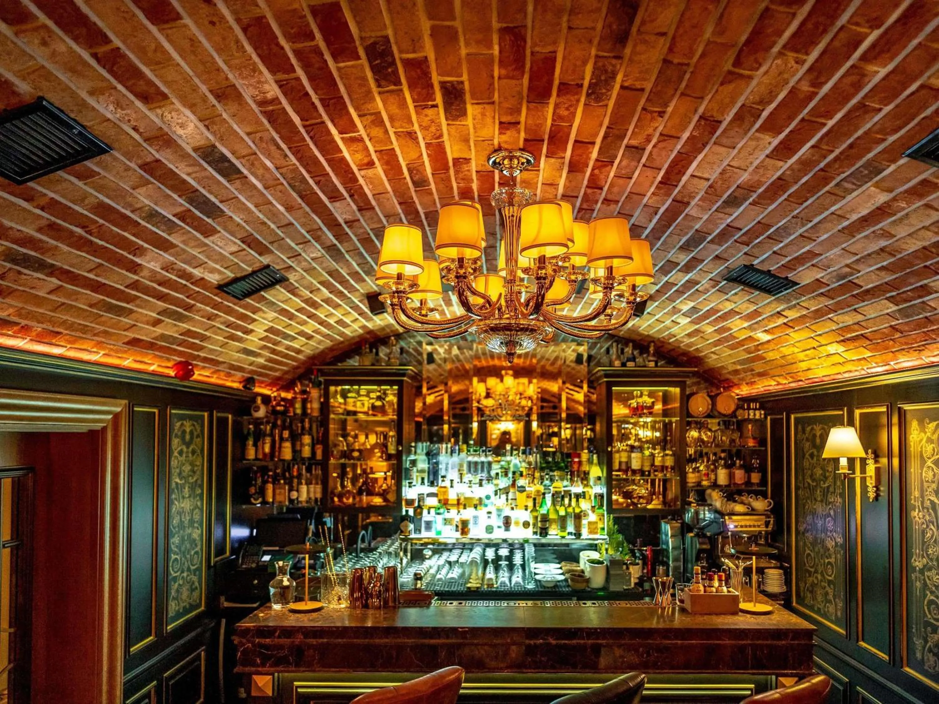 Lounge or bar in Bachleda Luxury Hotel Kraków - MGallery Collection
