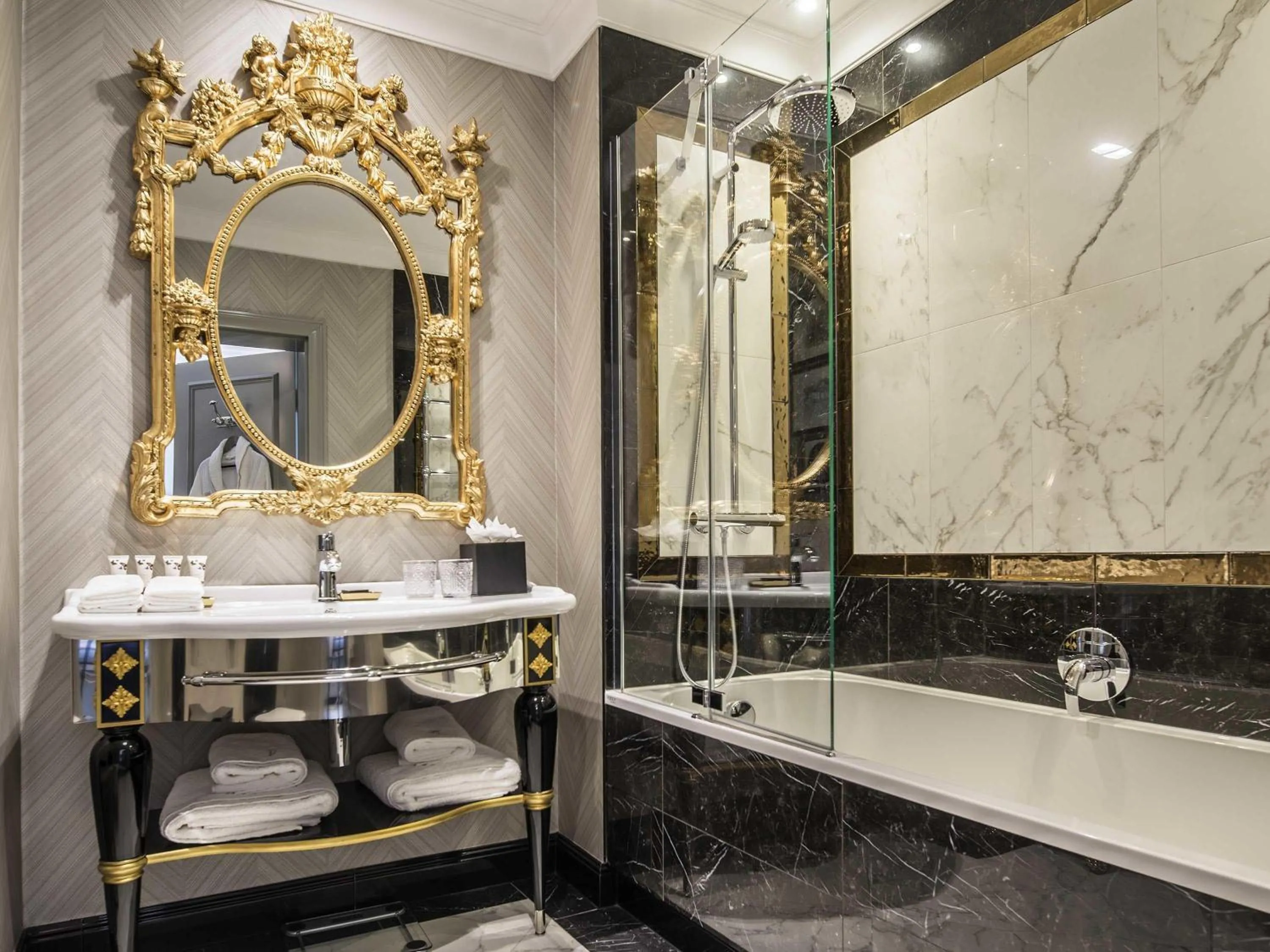 Photo of the whole room in Bachleda Luxury Hotel Kraków - MGallery Collection