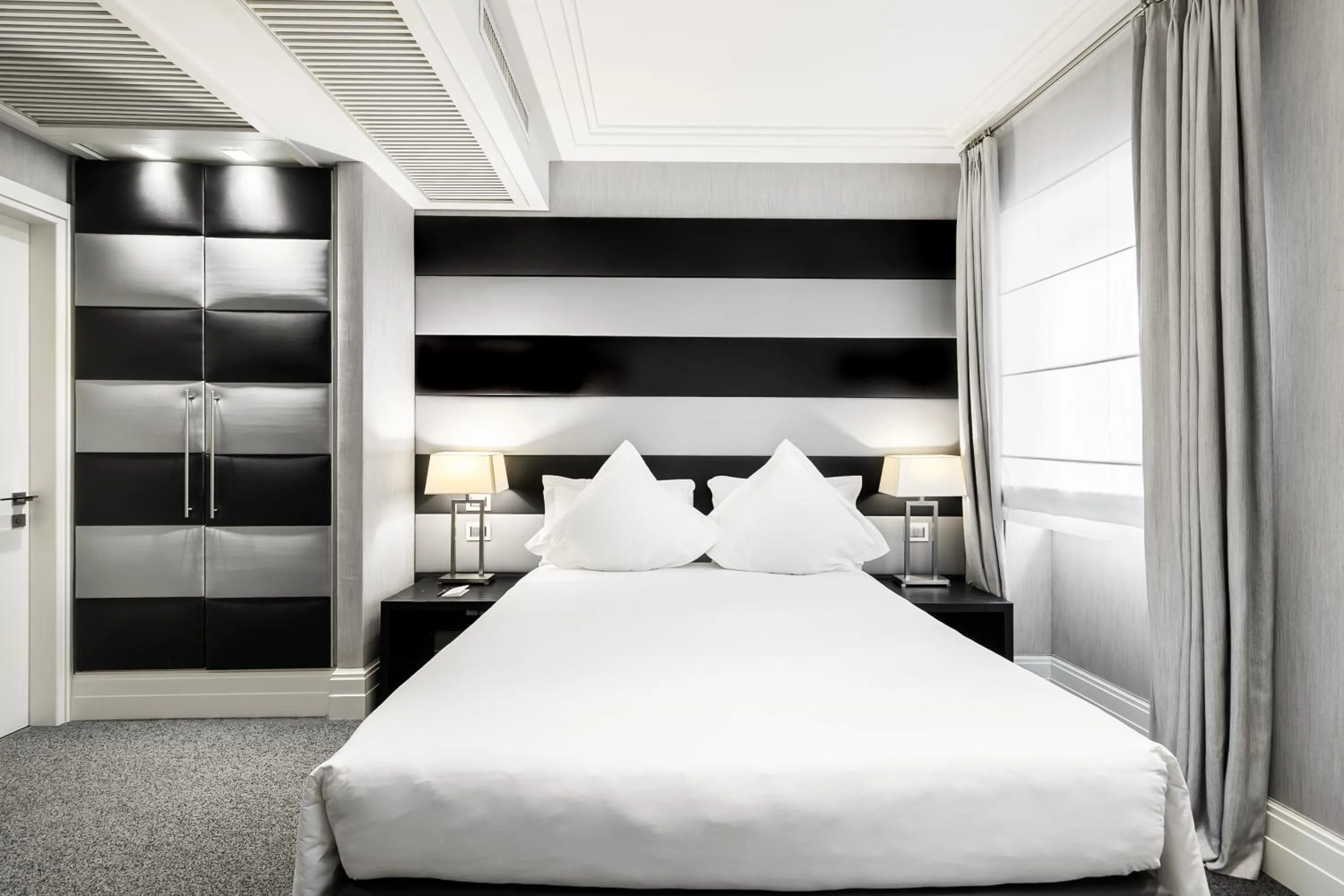 Bed in Hotel Mancino 12